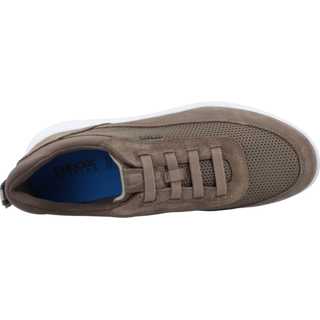 GEOX U SPHERICA B en color MARRON  (7)