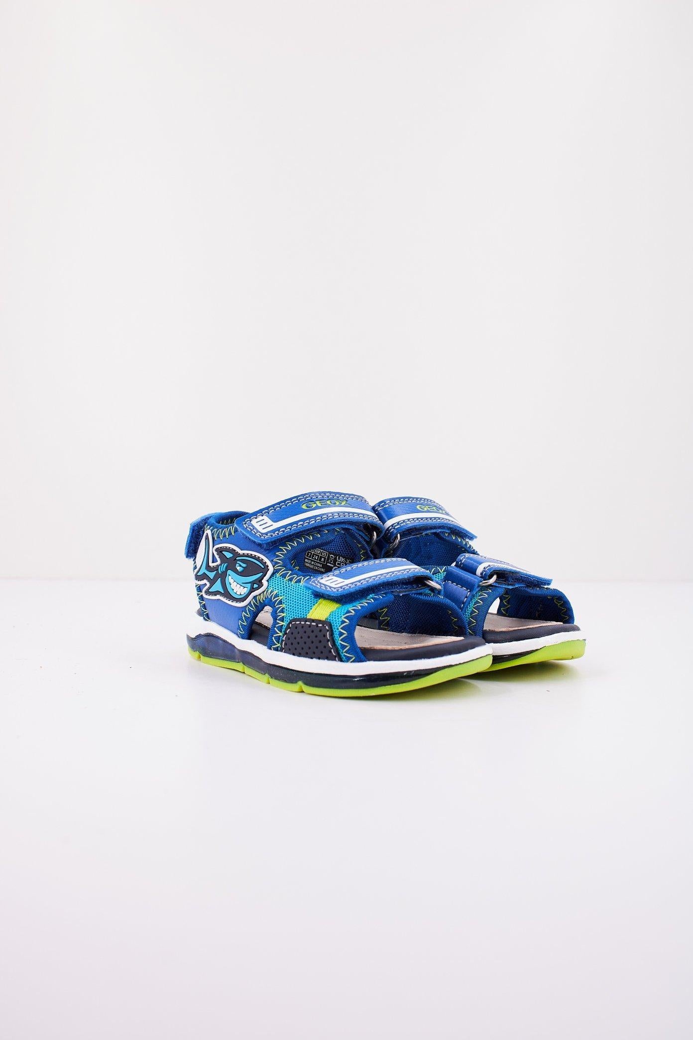 GEOX BGA  en color AZUL  (2)