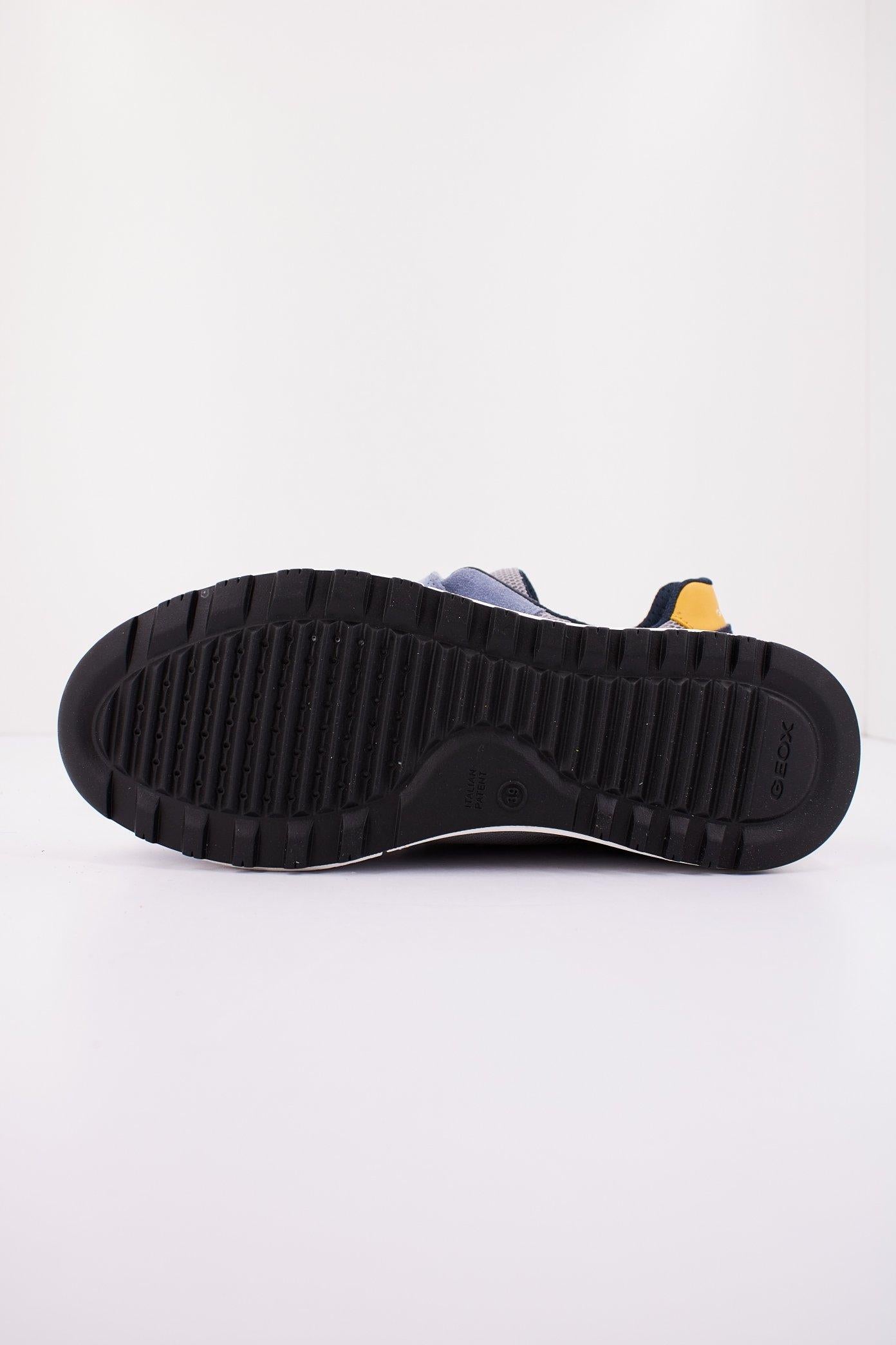 GEOX J ALBEN BOY en color AZUL  (4)