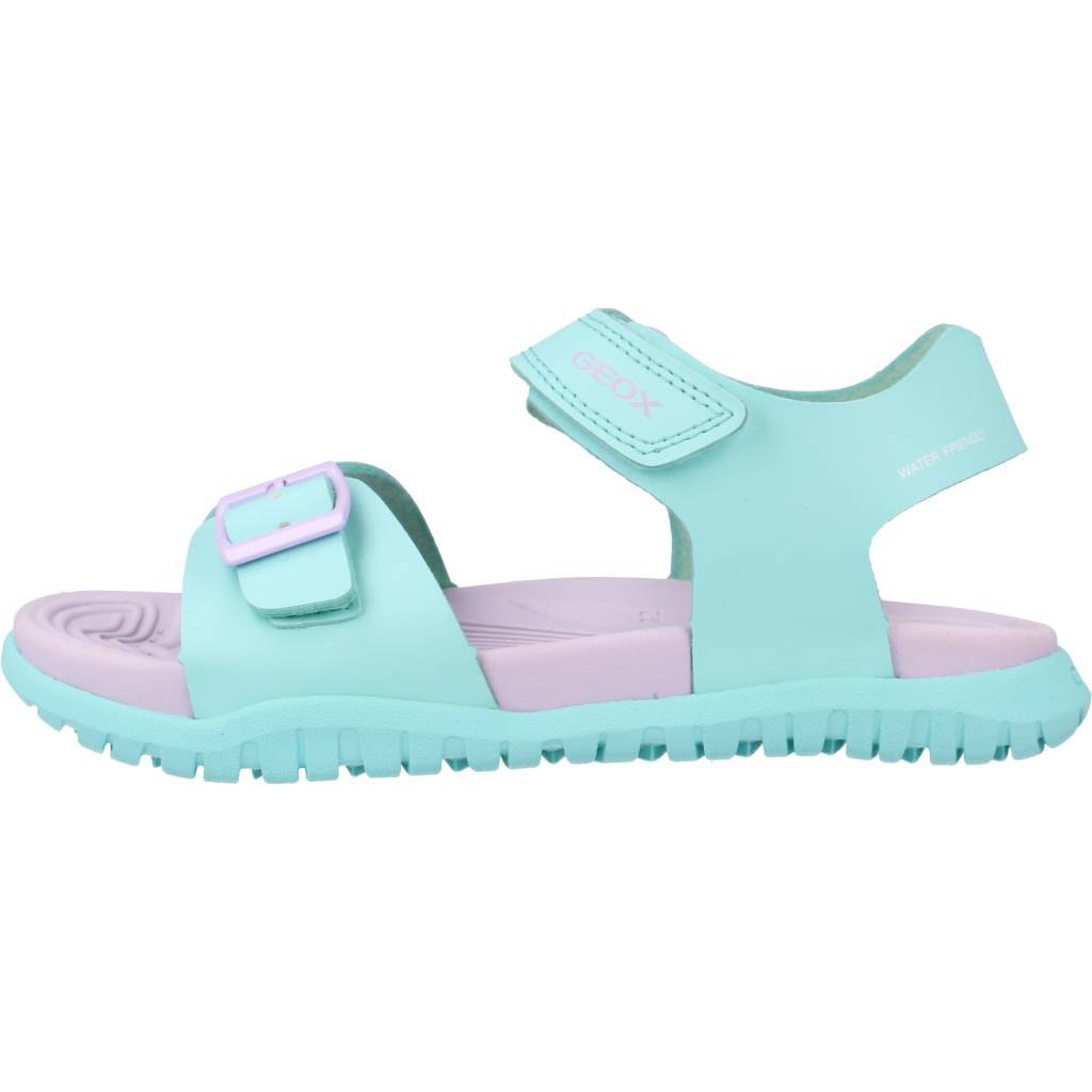 GEOX J SANDAL FUSBETTO GI en color VERDE  (2)