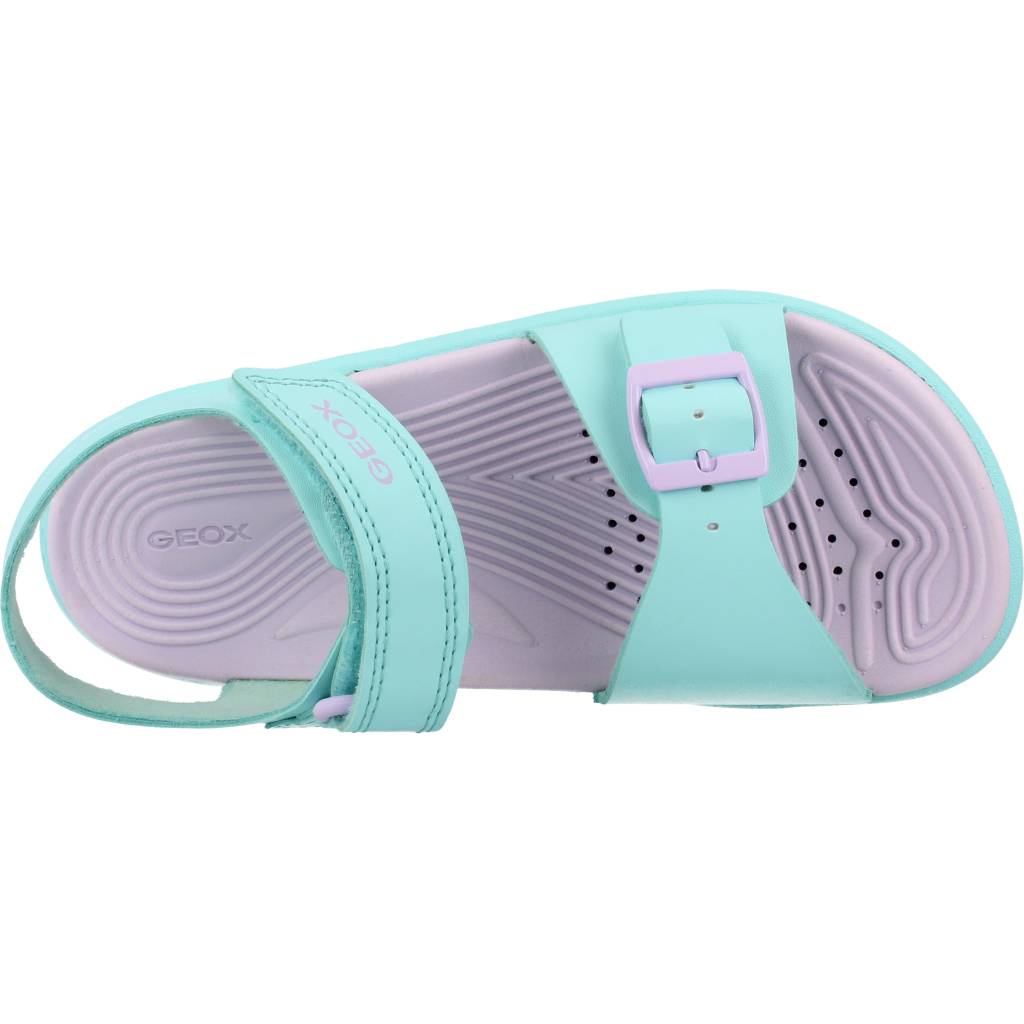 GEOX J SANDAL FUSBETTO GI en color VERDE  (7)
