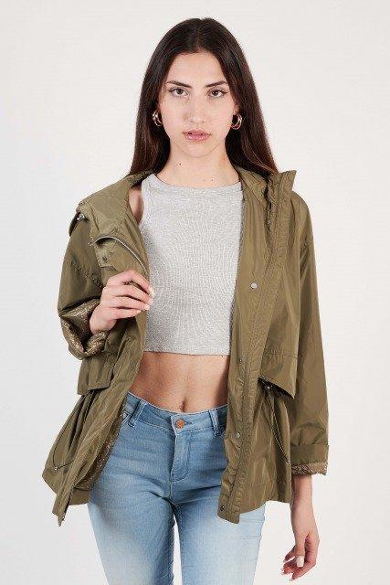GEOX W BULMYA PARKA en color VERDE  (1)