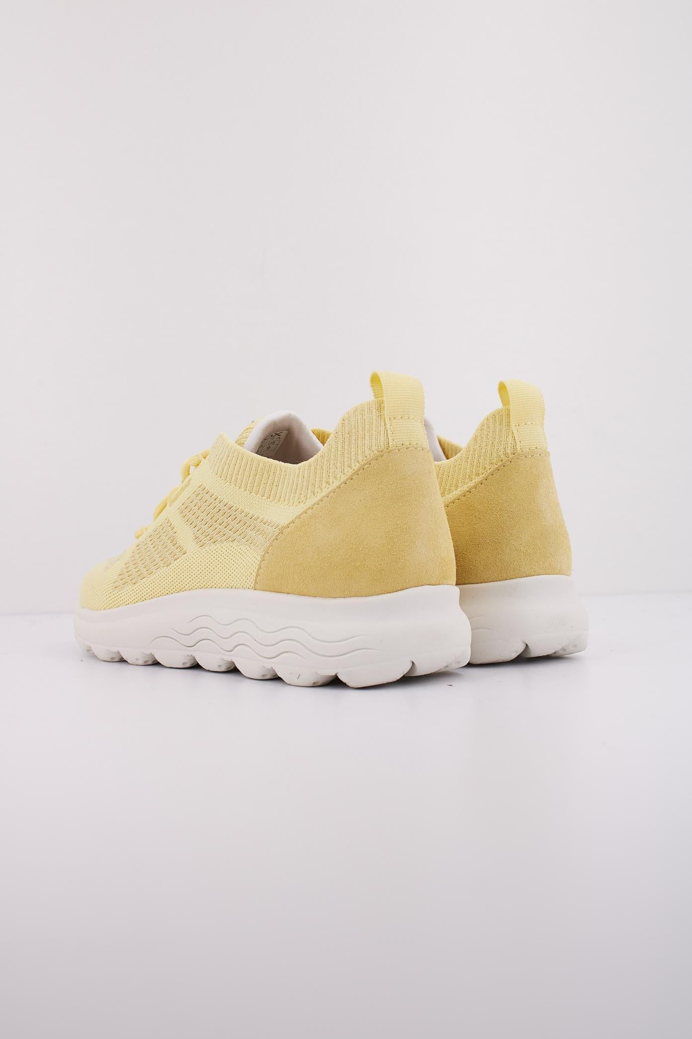 GEOX D SPHERICA en color AMARILLO  (4)