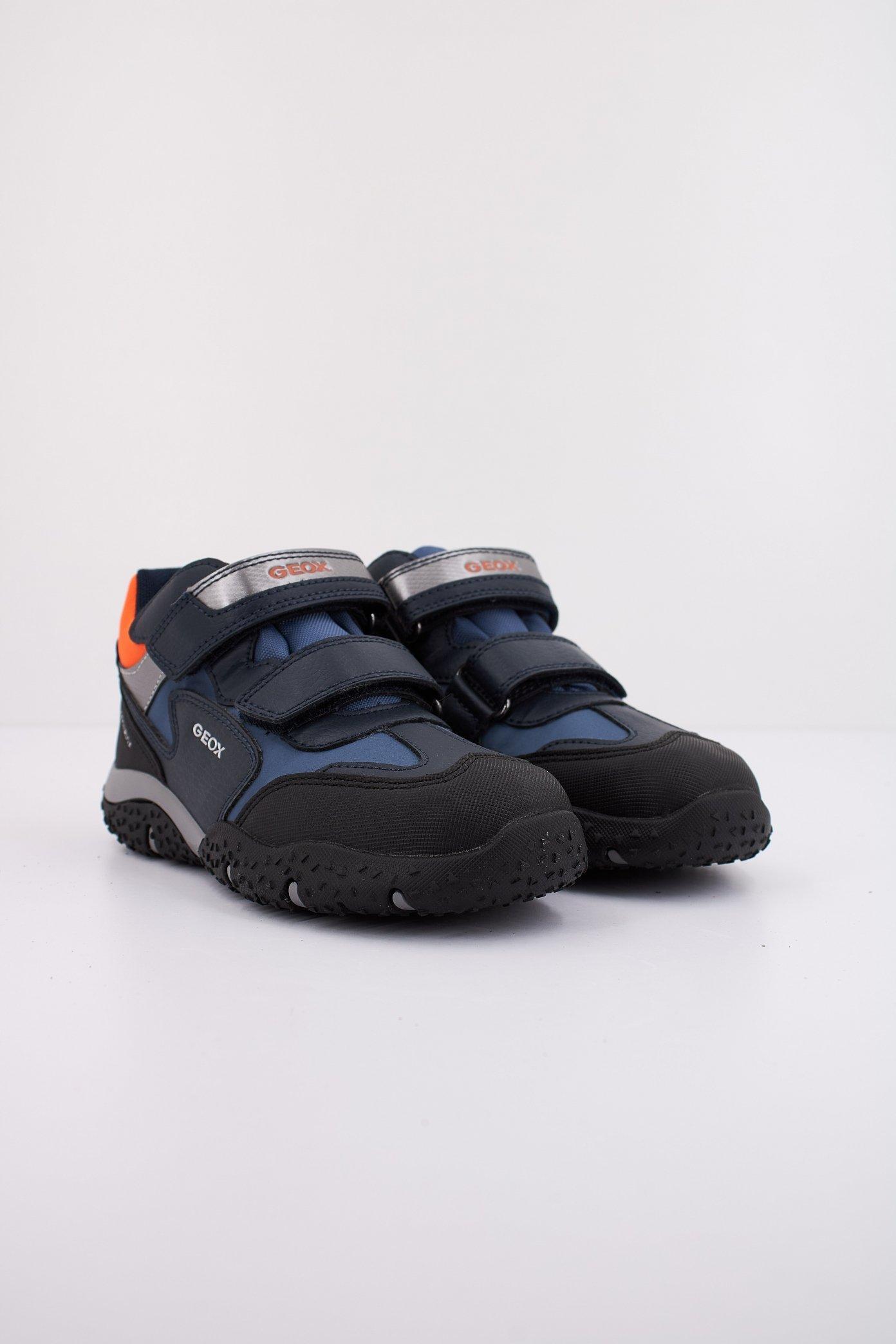 GEOX JR BALTIC BOY B ABX en color AZUL  (2)