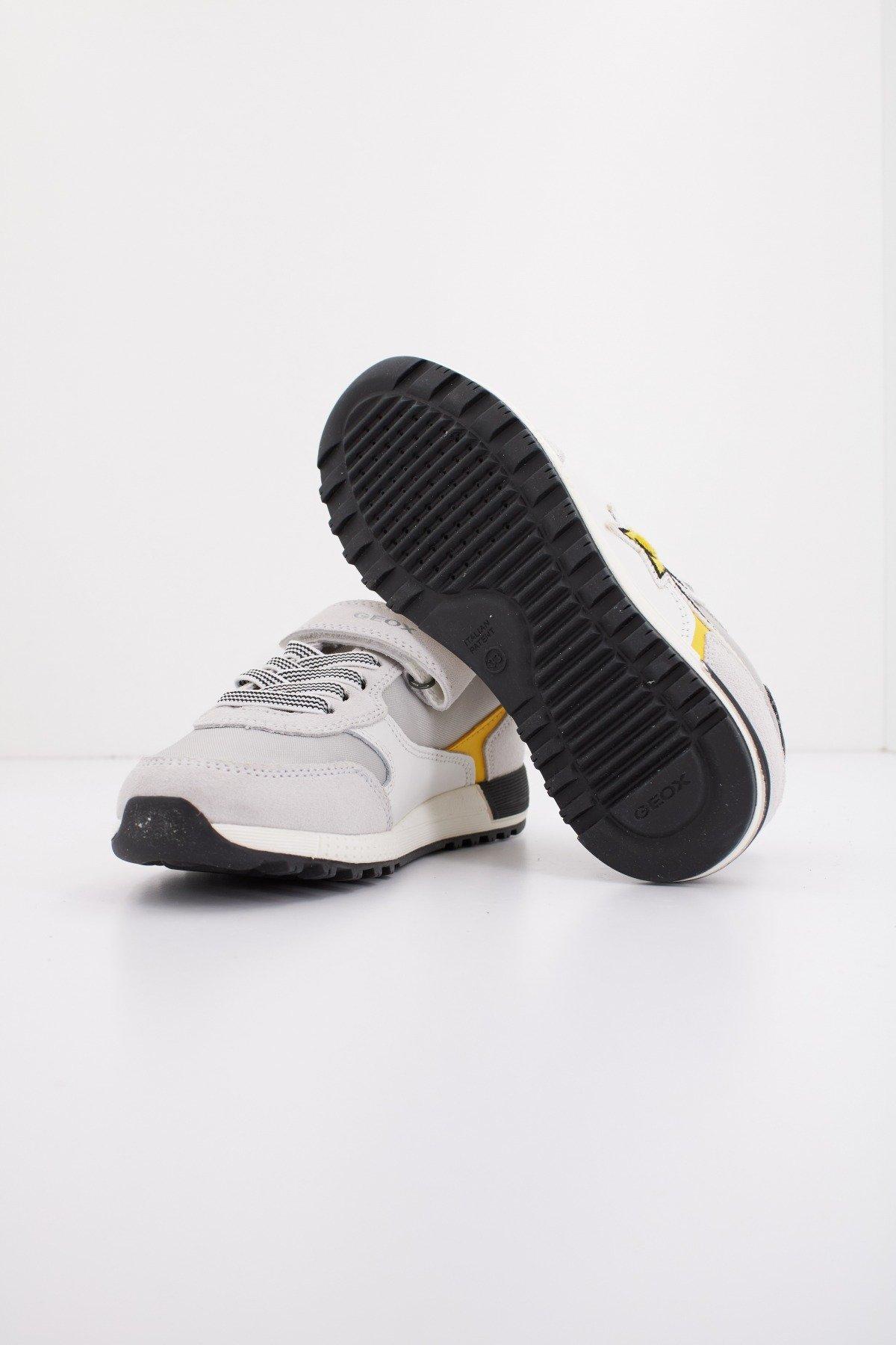 GEOX  J ALBEN BOY en color BLANCO  (4)