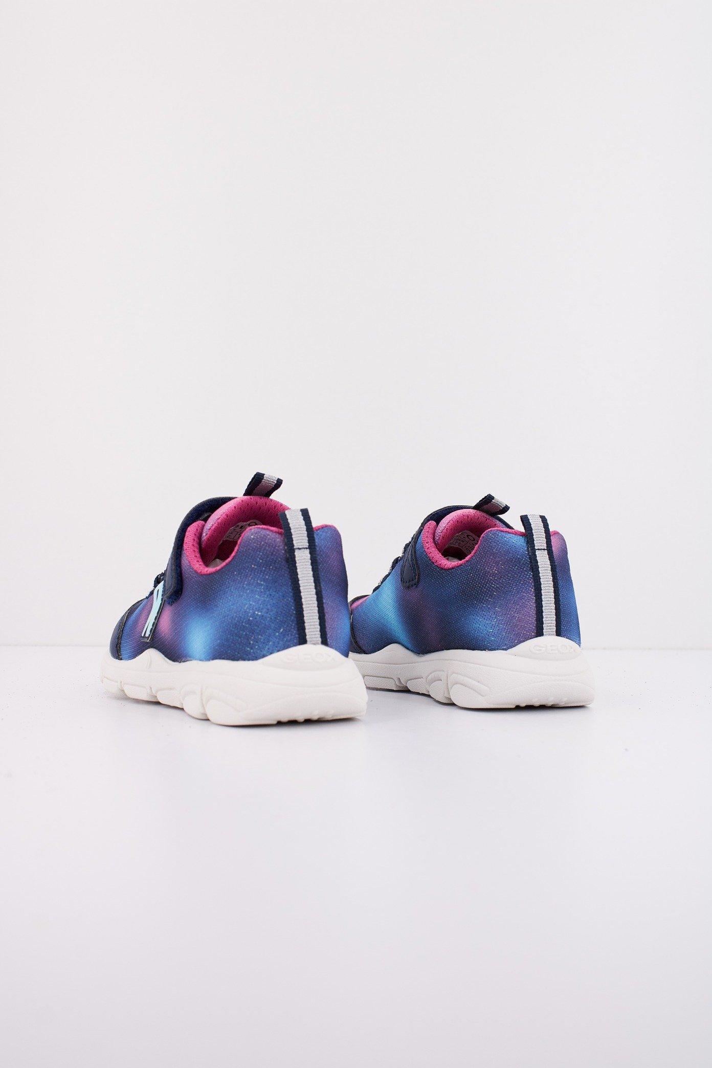 GEOX J NEW TORQUE GIRL en color AZUL  (3)