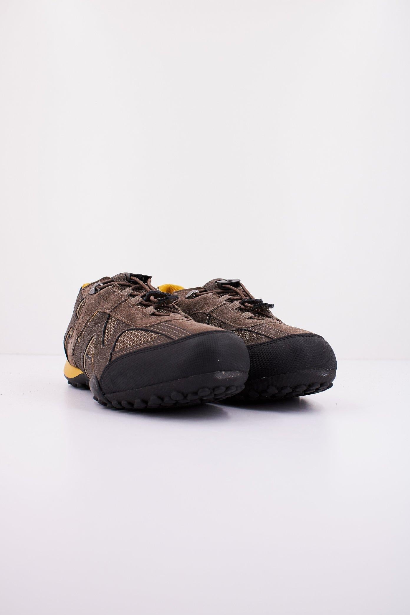 GEOX UOMO SNAKE en color BEIS  (2)
