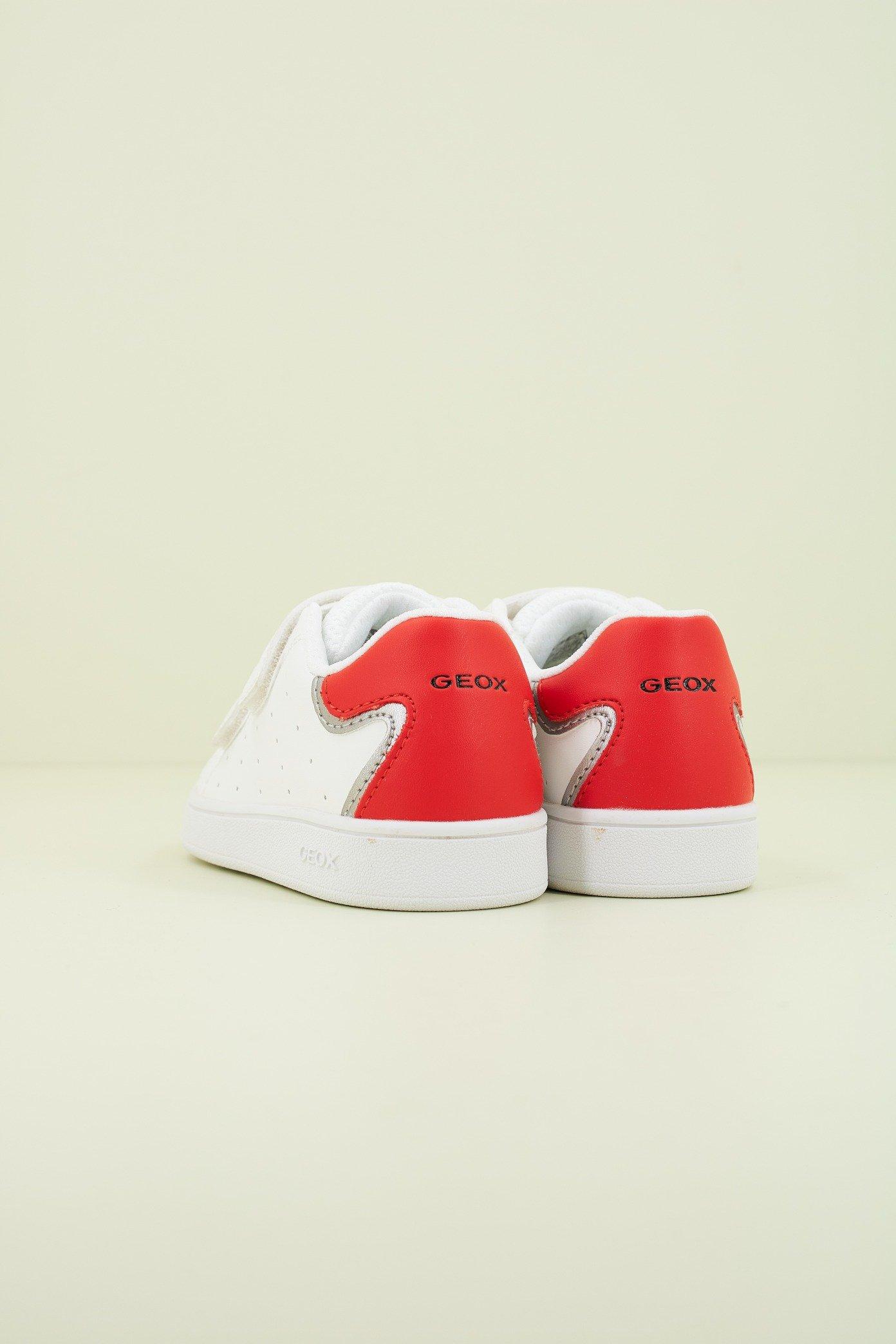 GEOX B ECLYPER BOY en color BLANCO  (3)