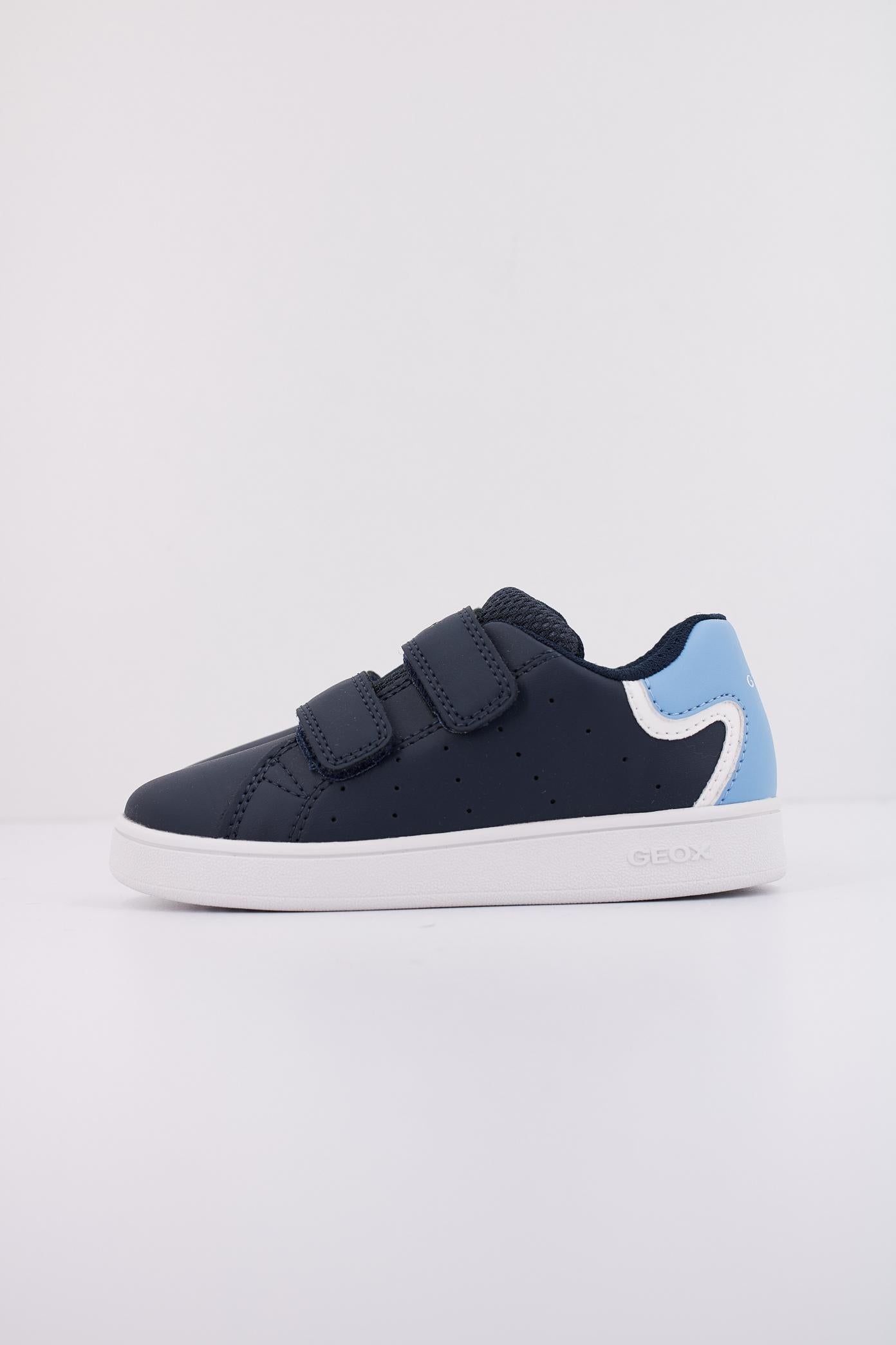 GEOX B ECLYPER BOY en color AZUL  (1)