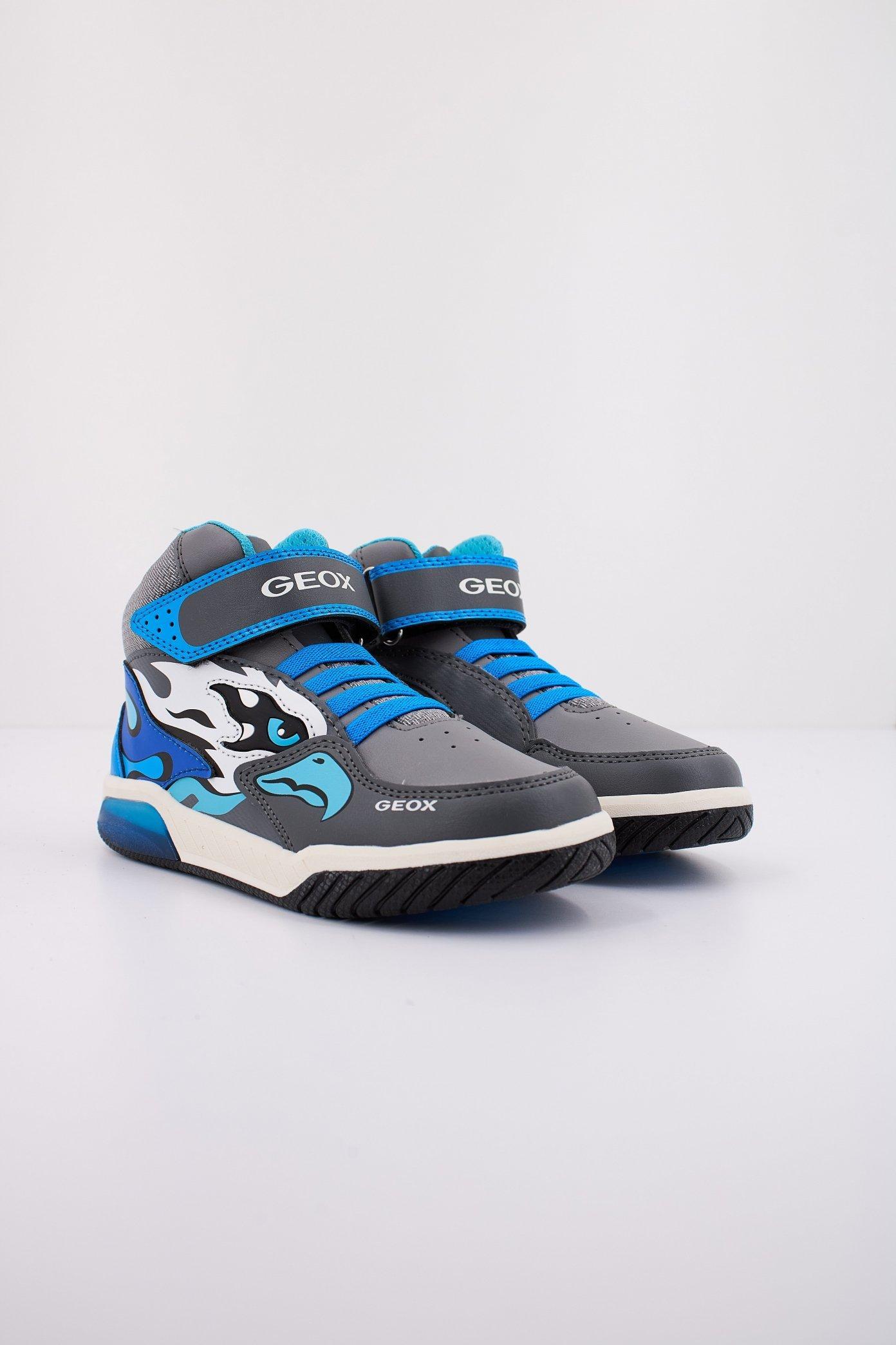 GEOX  en color GRIS  (2)
