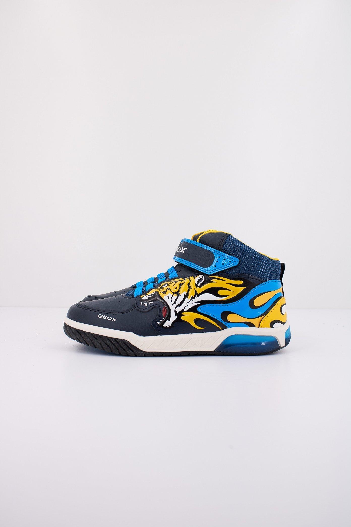 GEOX  J INEK BOY en color AZUL  (1)