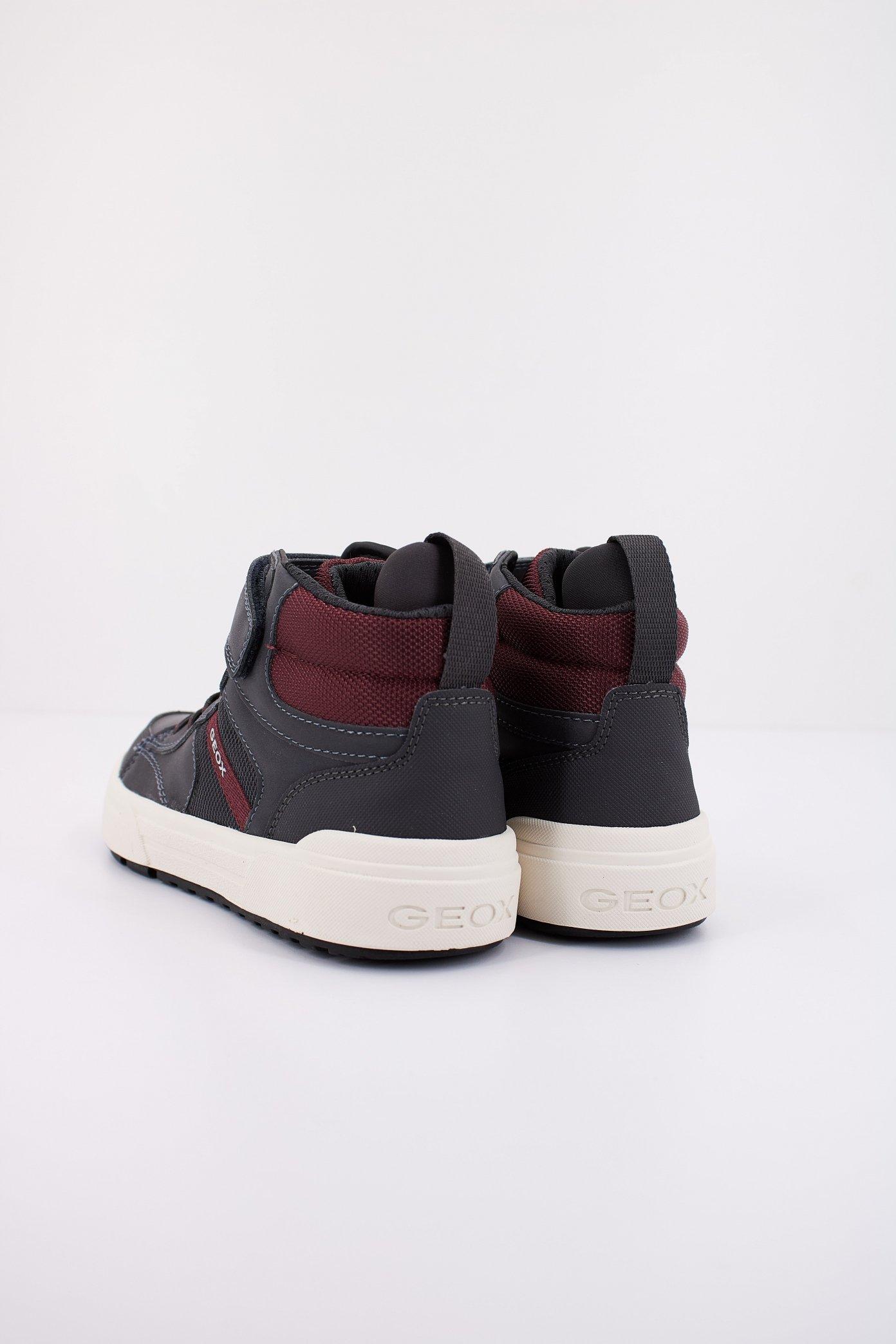 GEOX J WEEMBLE B. A en color GRIS  (4)