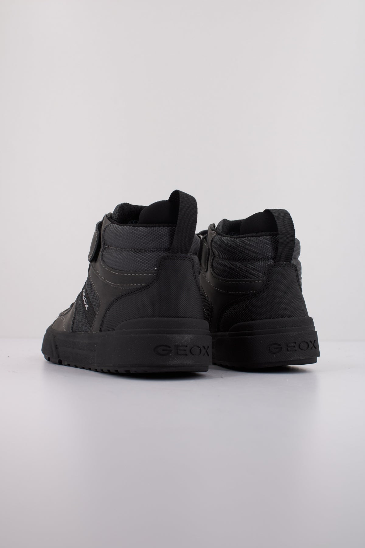 GEOX J WEEMBLE B. A en color GRIS  (4)