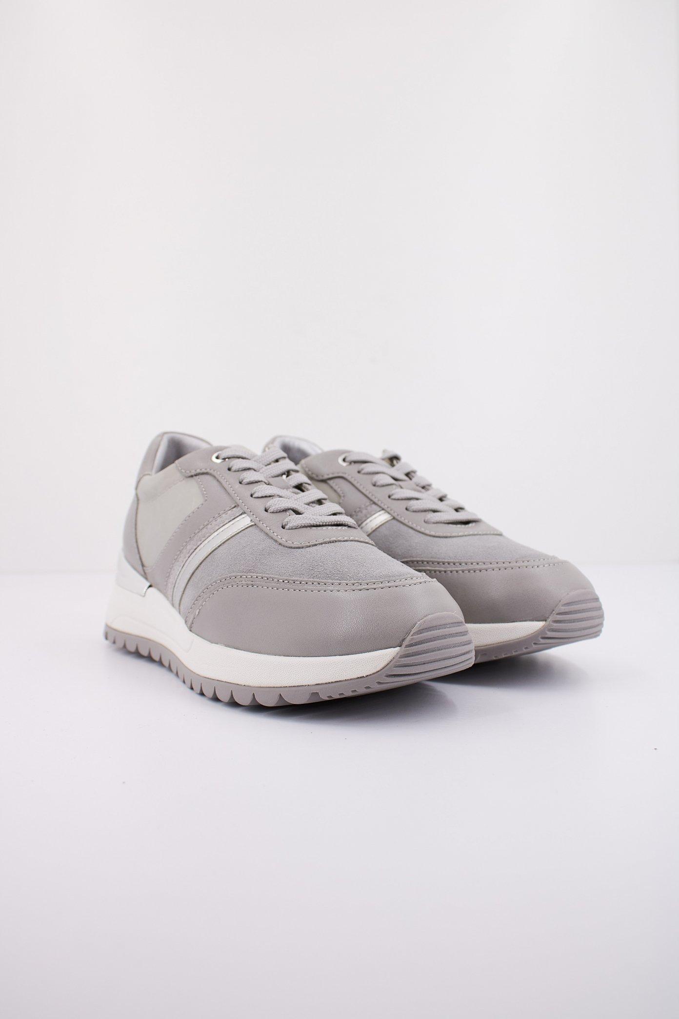 GEOX D DESYA en color GRIS  (2)