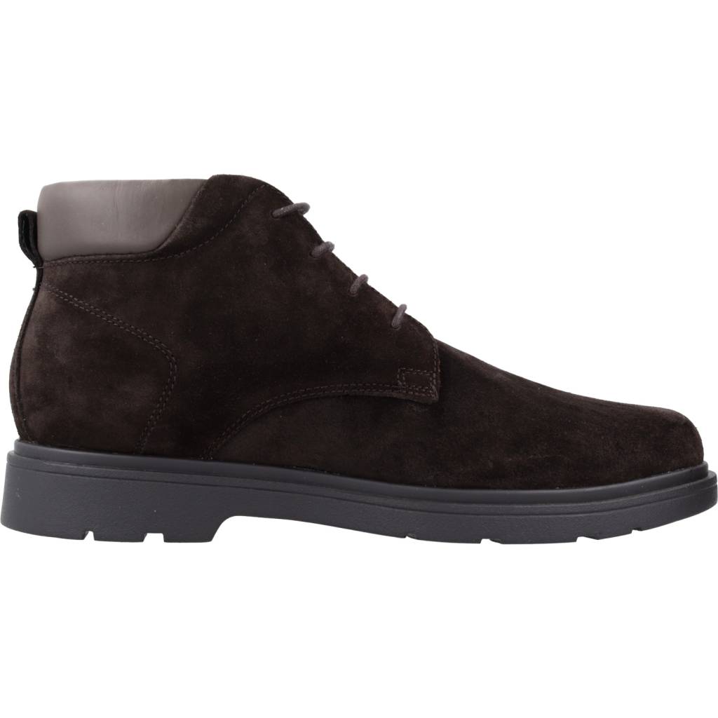 GEOX U SPHERICA EC en color MARRON  (4)