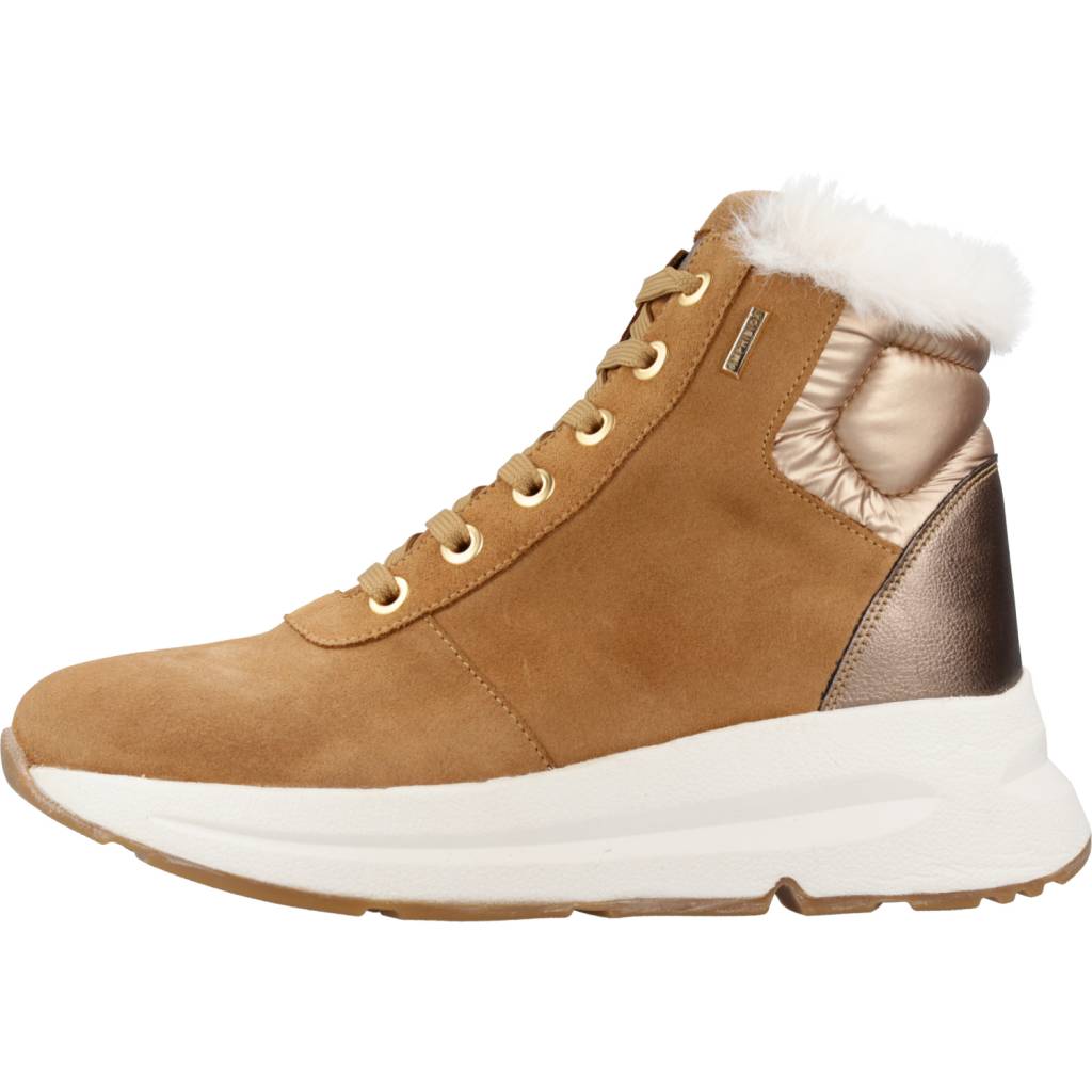 GEOX D BACKSIE B ABX A en color MARRON CLARO  (2)