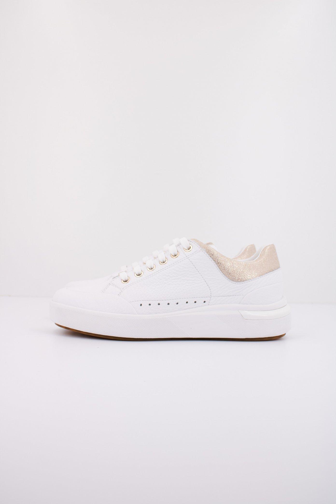 GEOX D DALYLA en color BLANCO  (1)