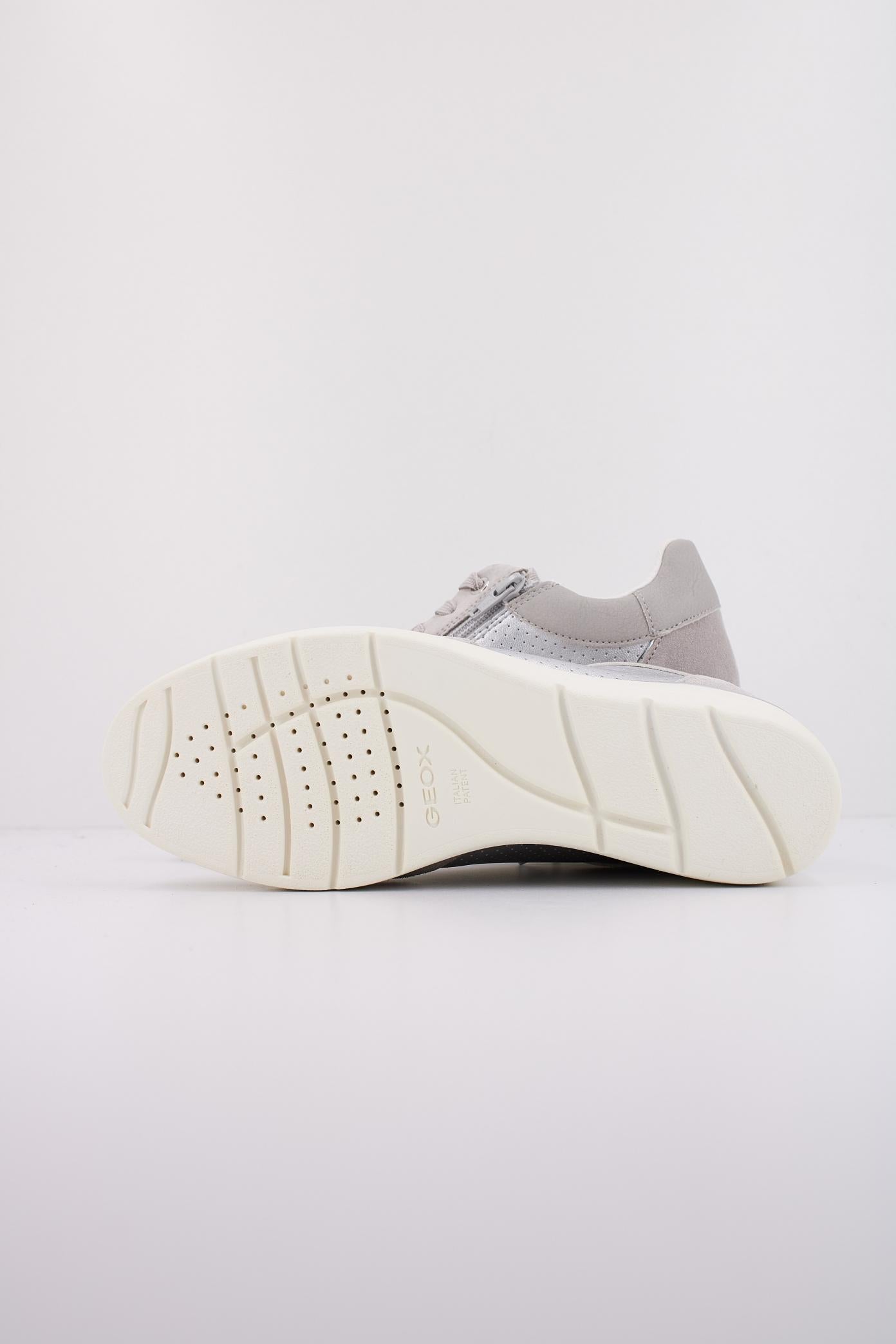 GEOX D ILDE A en color GRIS  (5)