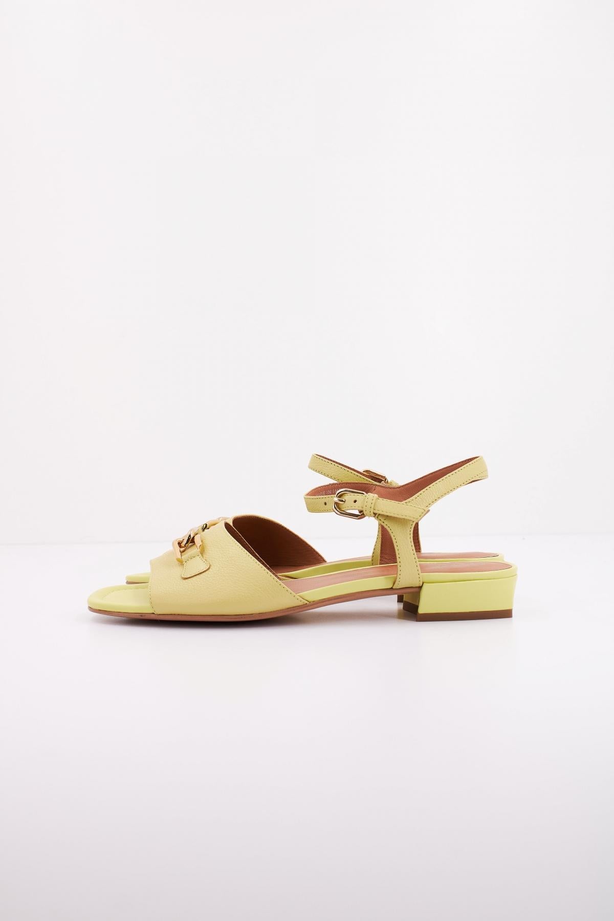 GEOX D NEW ERAKLIA  B en color AMARILLO  (1)