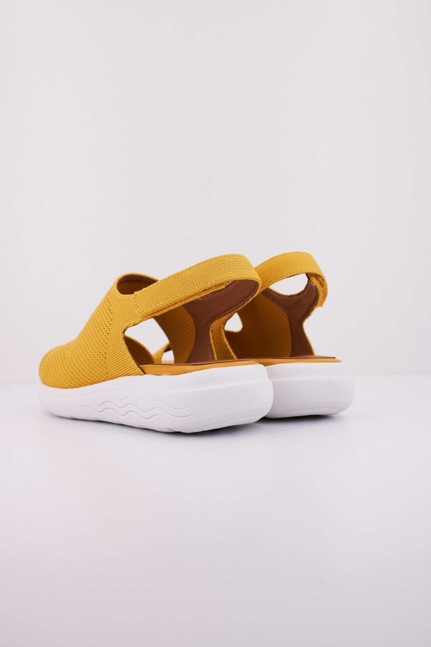 GEOX D SPHERICA EC A en color AMARILLO  (4)