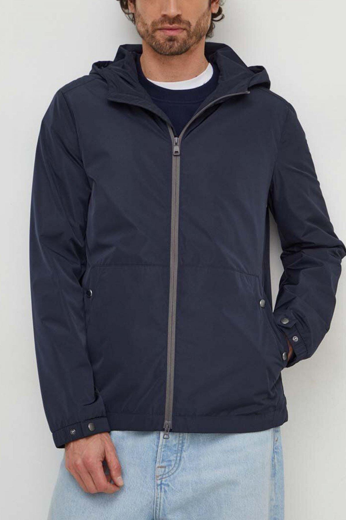 GEOX M LEITAN MID PARKA en color AZUL  (1)