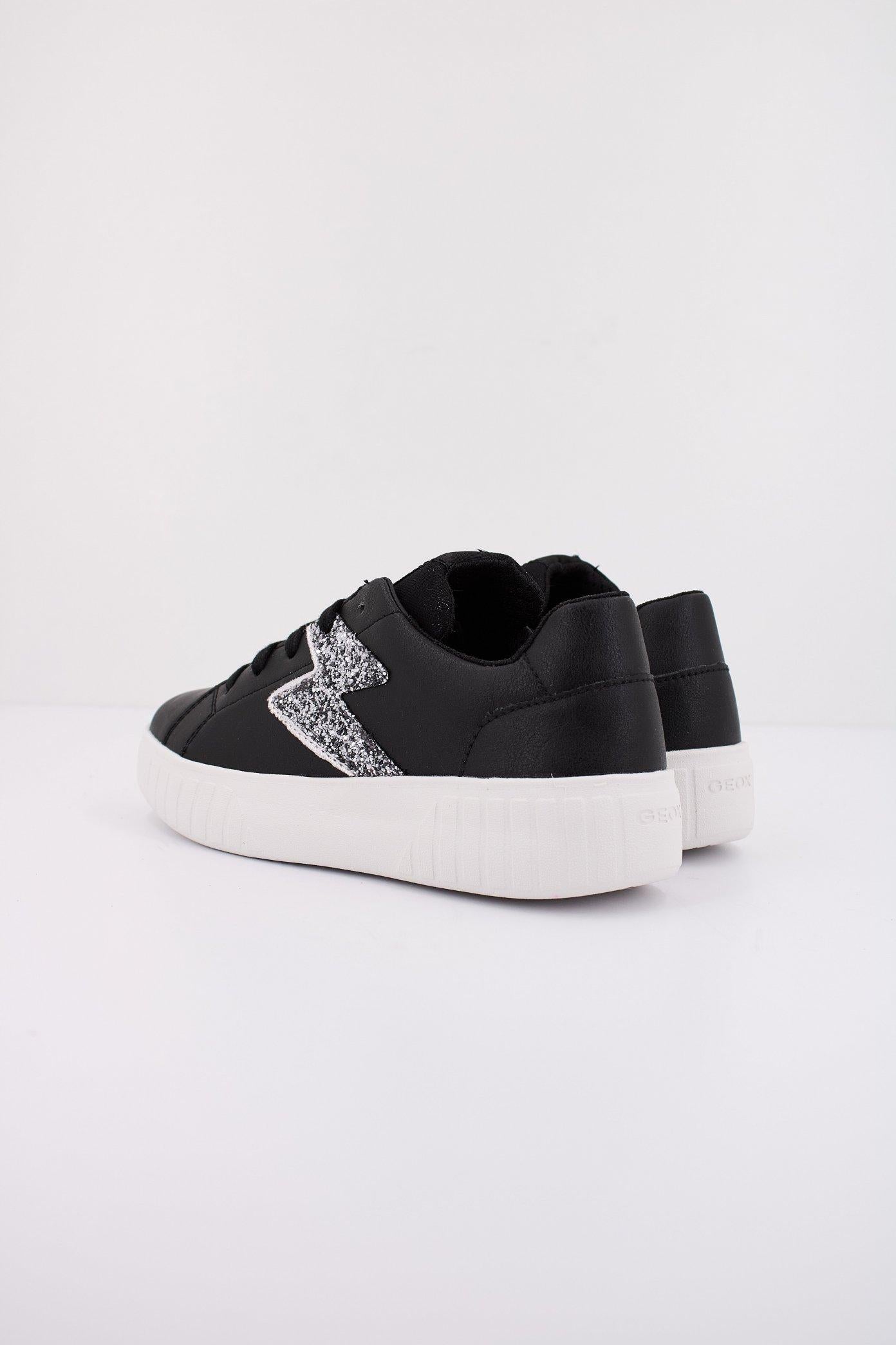 GEOX J MIKIROSHI GIRL en color NEGRO  (4)