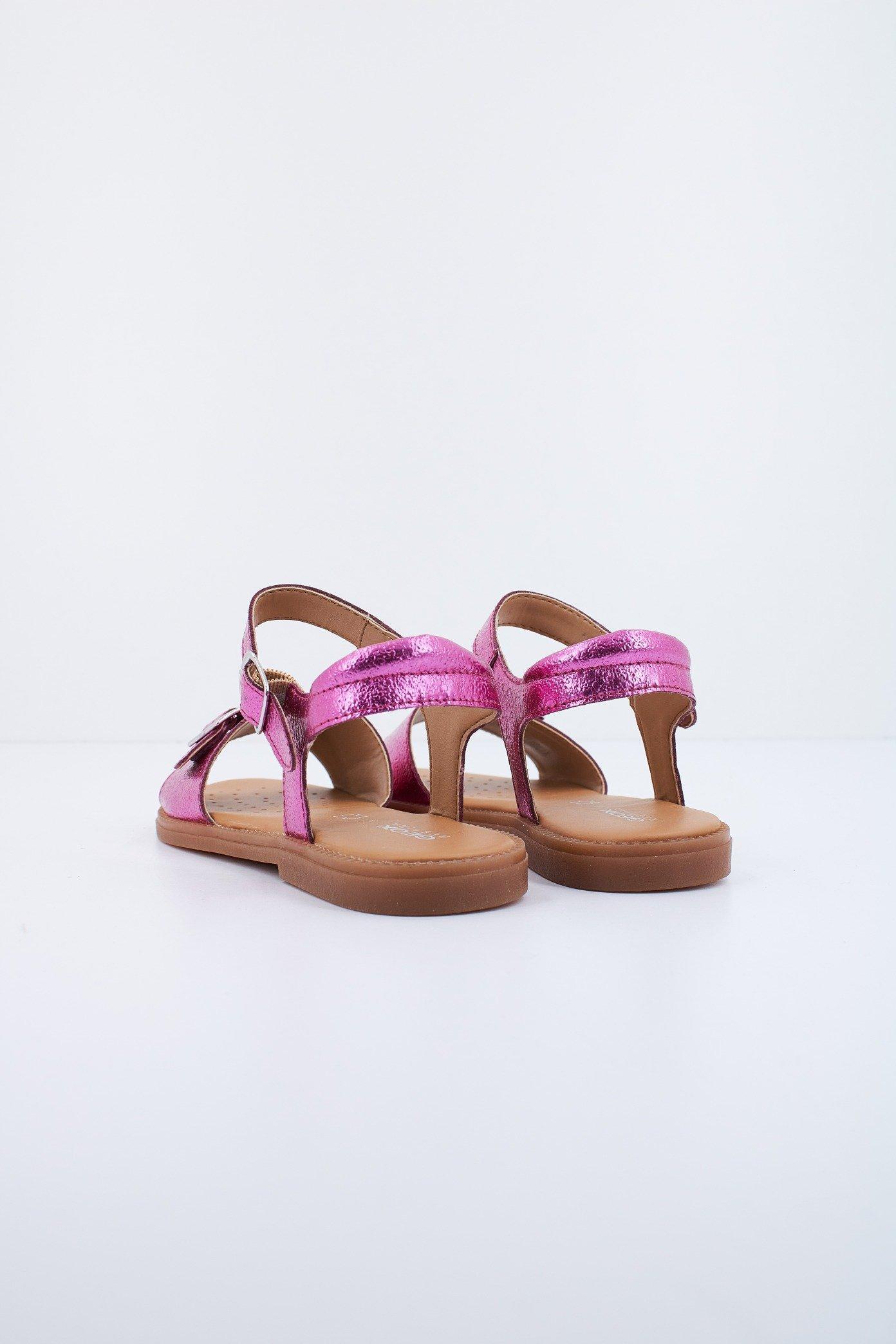 GEOX J S.KARLY G. D en color ROSA  (3)