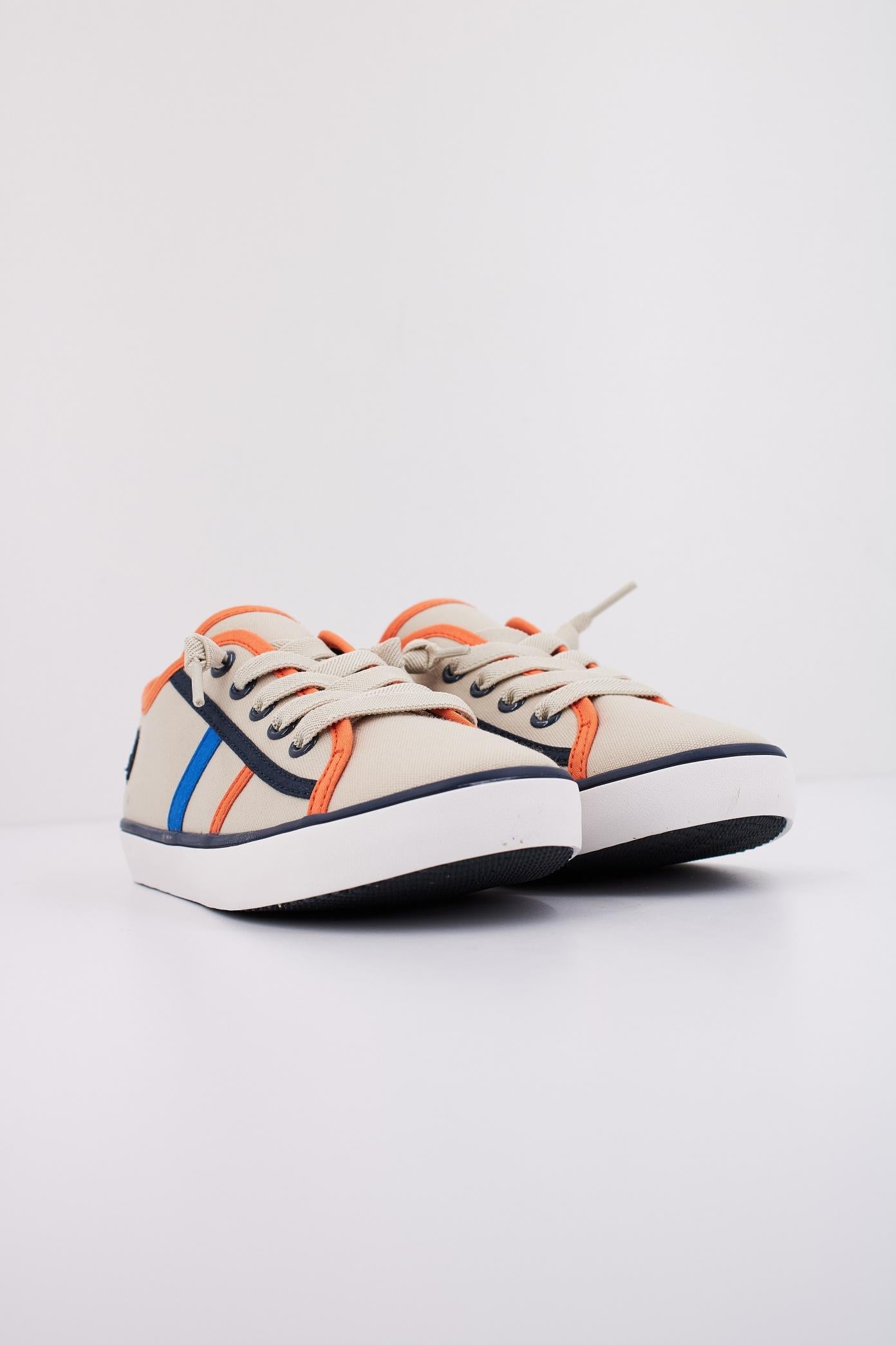 GEOX  J GISLI BOY en color BEIS  (2)