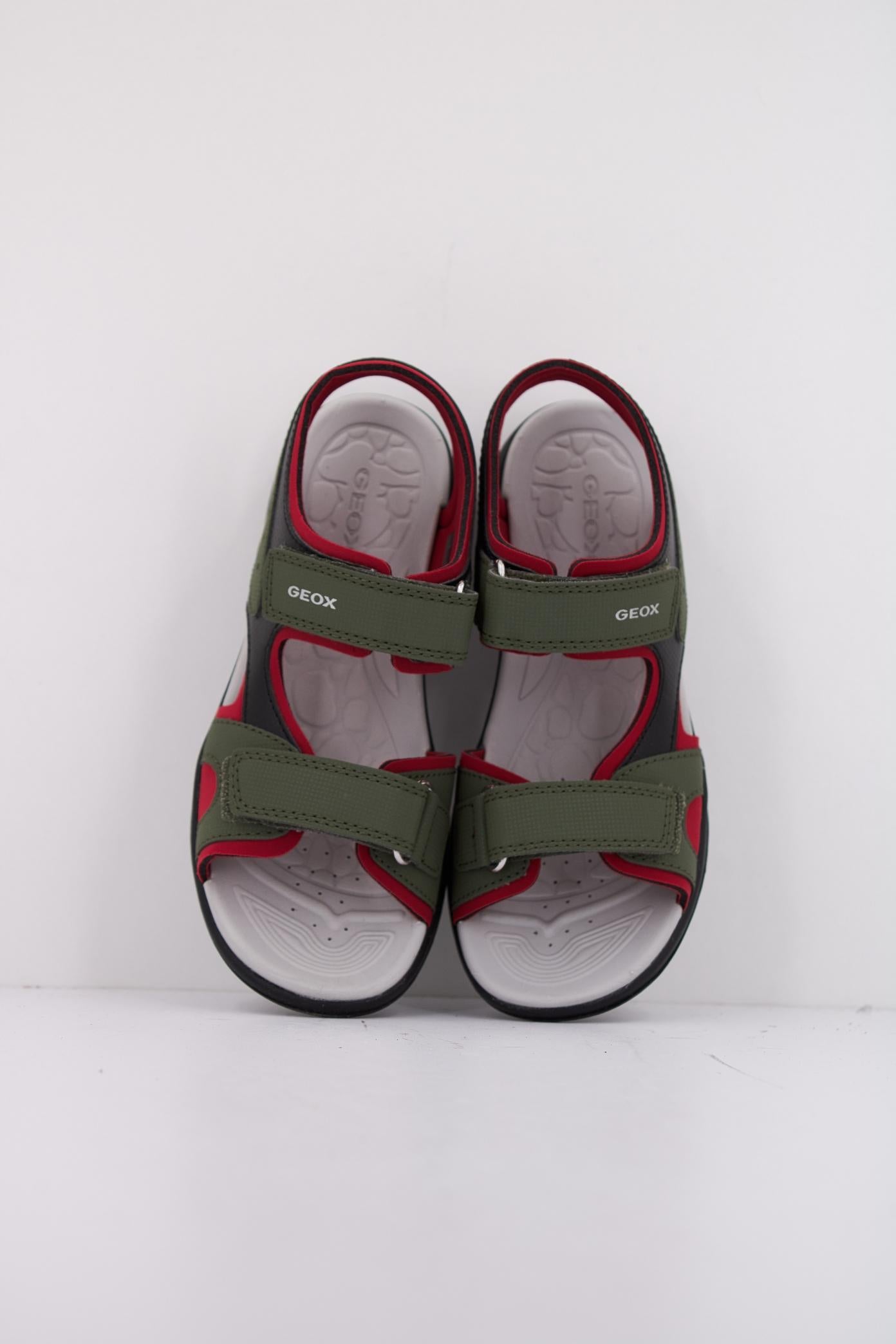 GEOX J VANIETT BOY en color VERDE  (3)