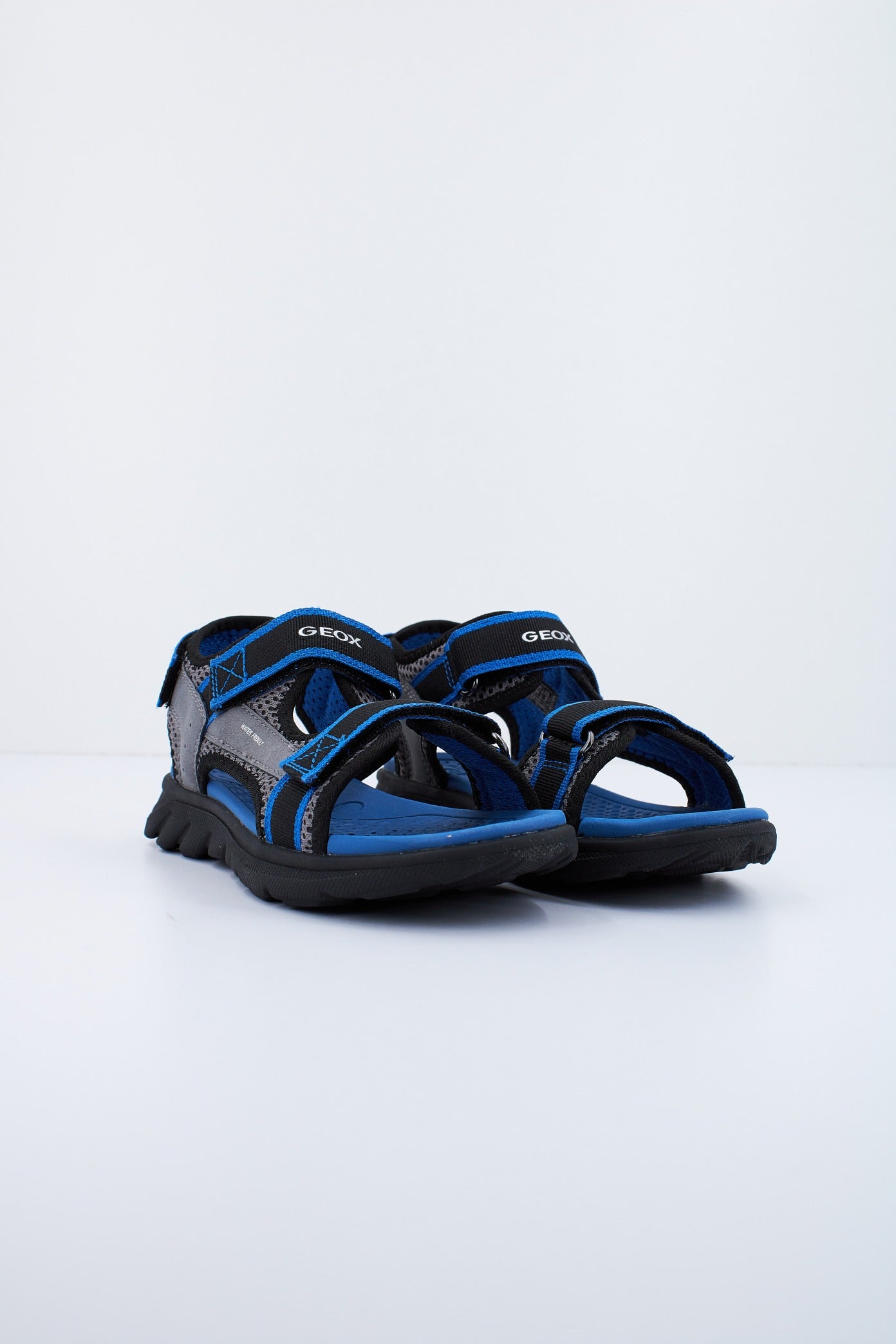 GEOX J SANDAL AIRADYUM B en color AZUL  (2)