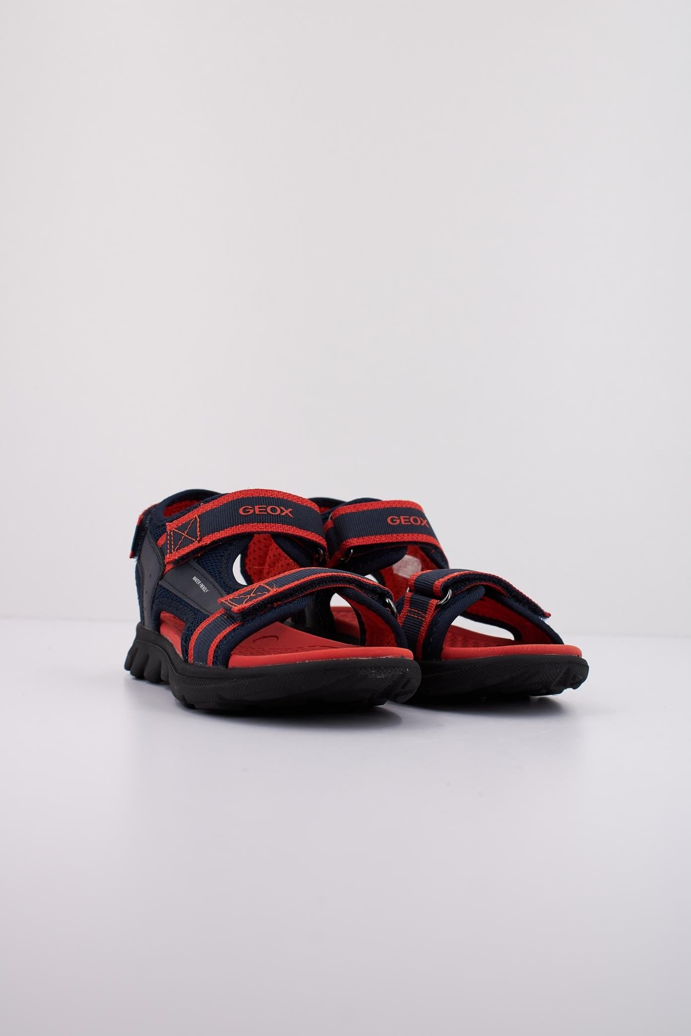 GEOX J SANDAL AIRADYUM B en color AZUL  (2)