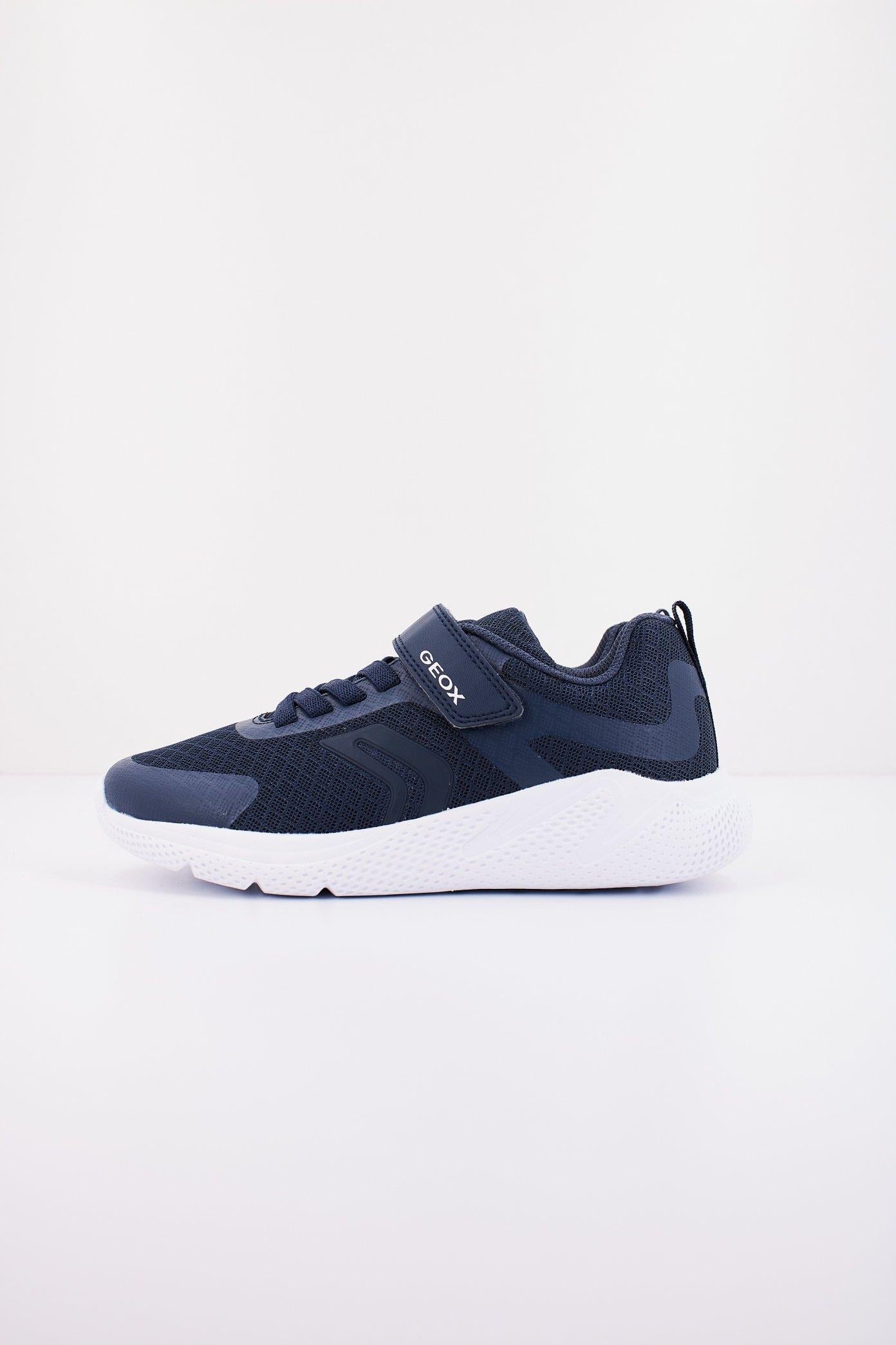 GEOX J SPRINTYE B. A en color AZUL  (1)