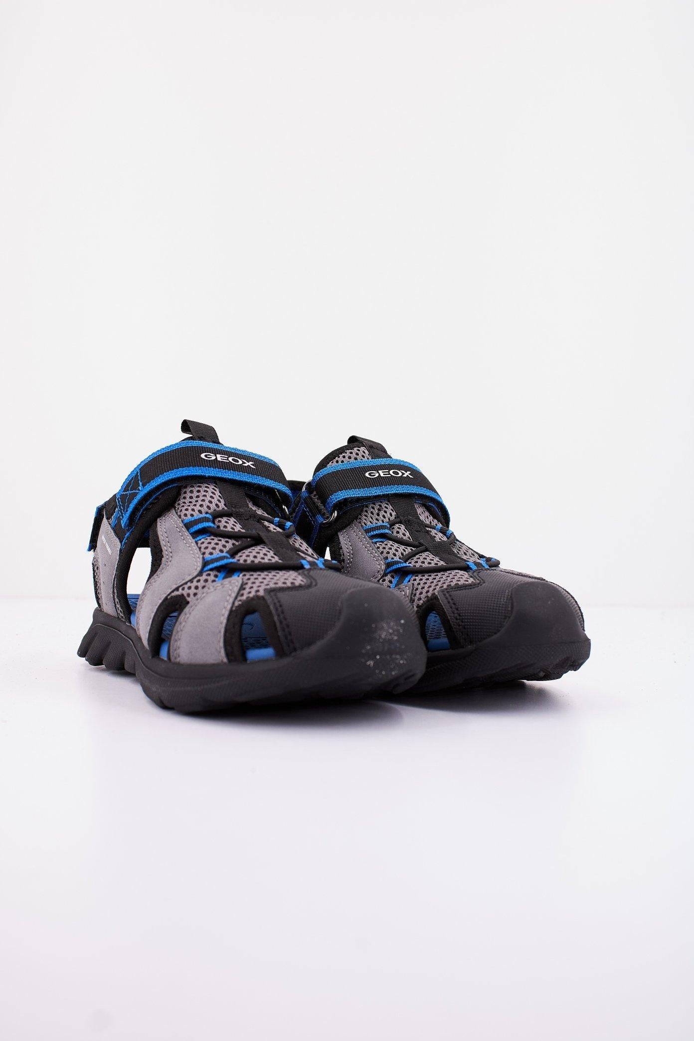 GEOX SANDAL AIRADYUM F en color GRIS  (2)