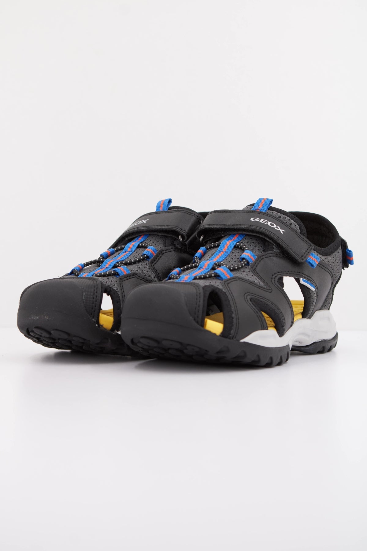 GEOX J BOREALIS B en color NEGRO  (2)