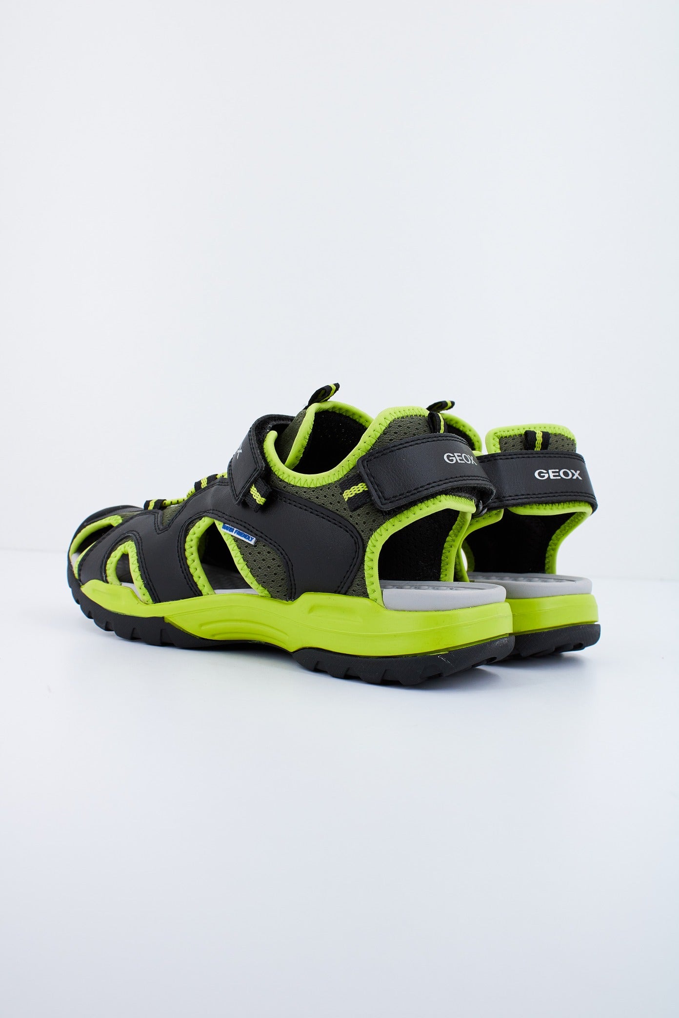 GEOX J BOREALIS B en color NEGRO  (3)