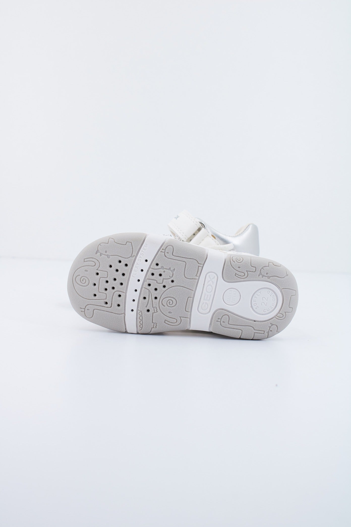 GEOX B S. TAPUZ G.C en color BLANCO  (4)
