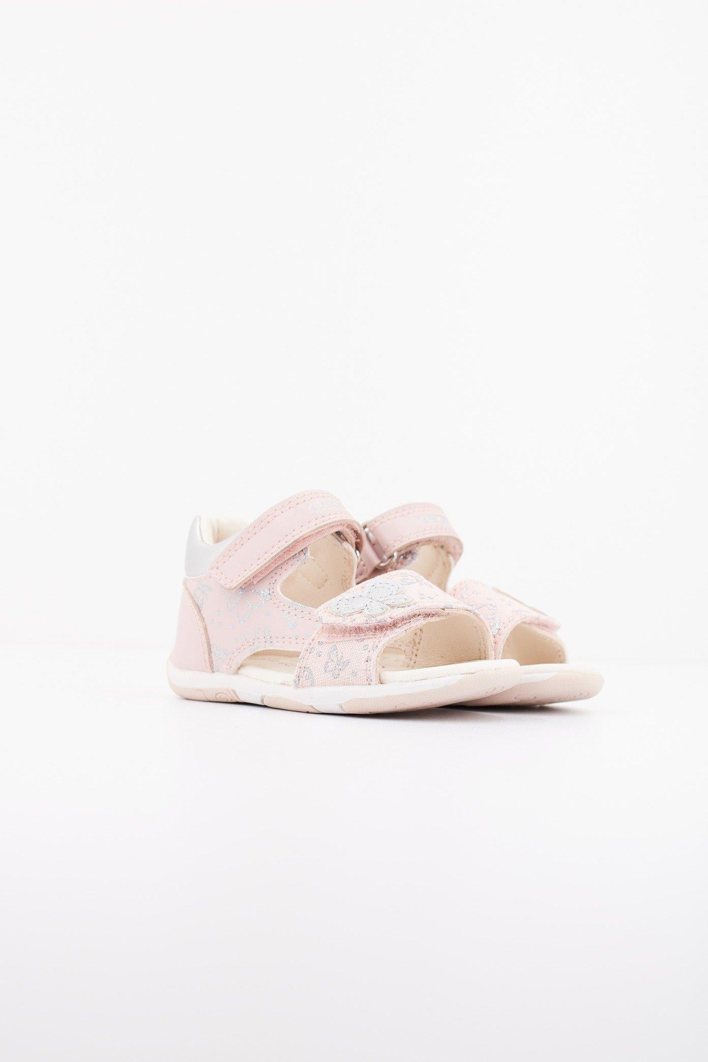 GEOX B SANDAL TAPUZ GIRL en color ROSA  (2)
