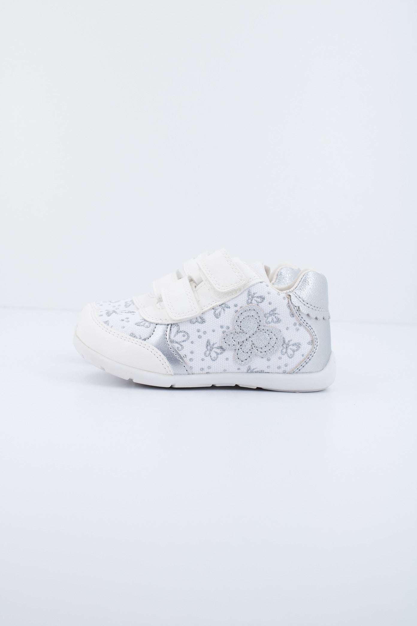 GEOX B ELTHAN GIRL en color BLANCO  (1)