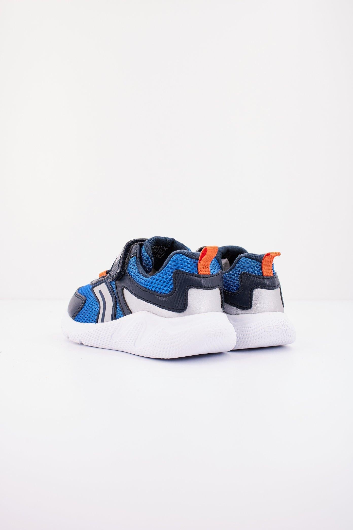 GEOX B SPRINTYE B.F en color AZUL  (3)