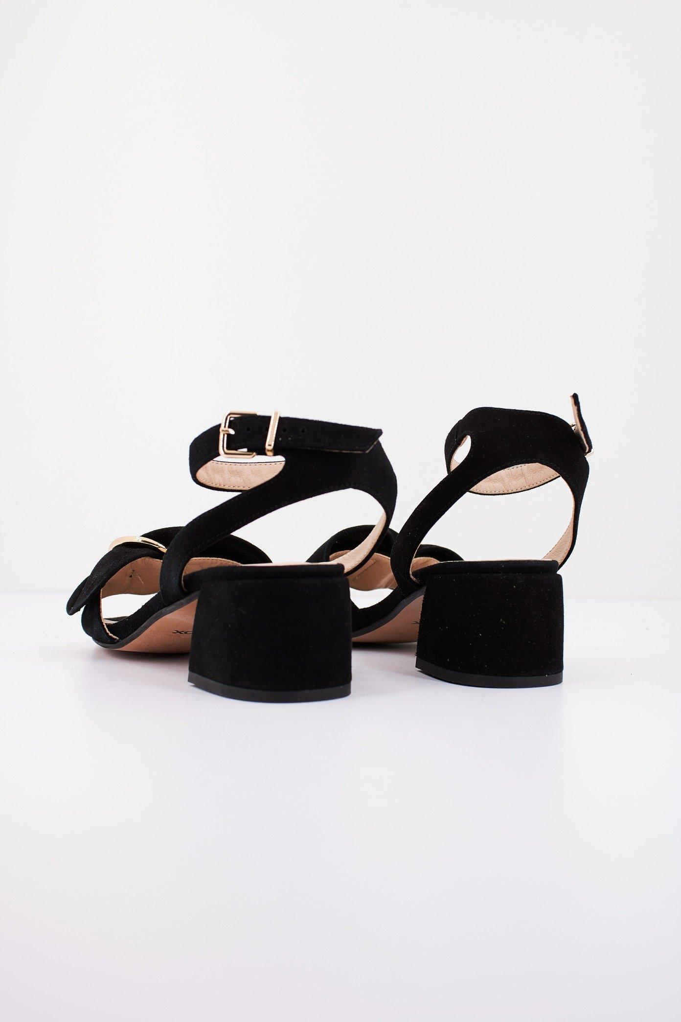 GEOX D LICINA en color NEGRO  (3)