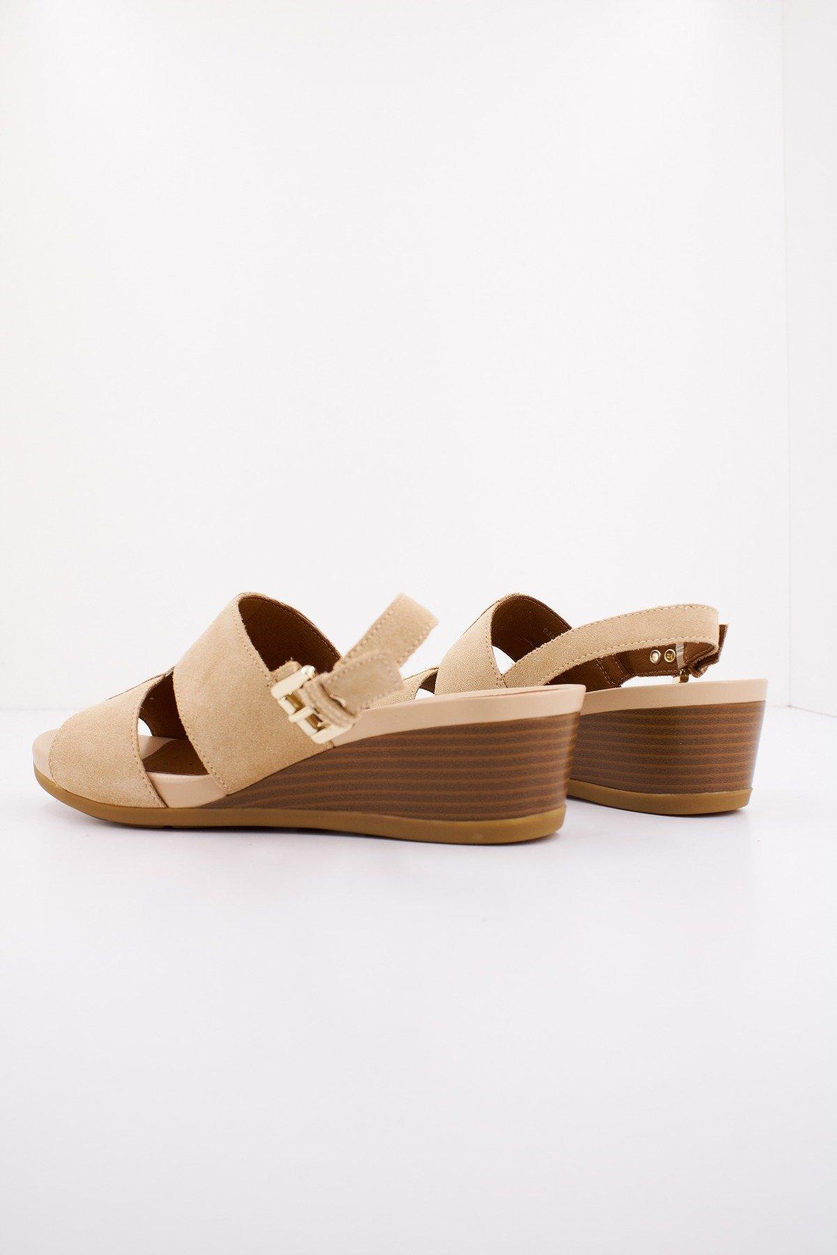 GEOX D MARYKARMEN en color BEIS  (3)