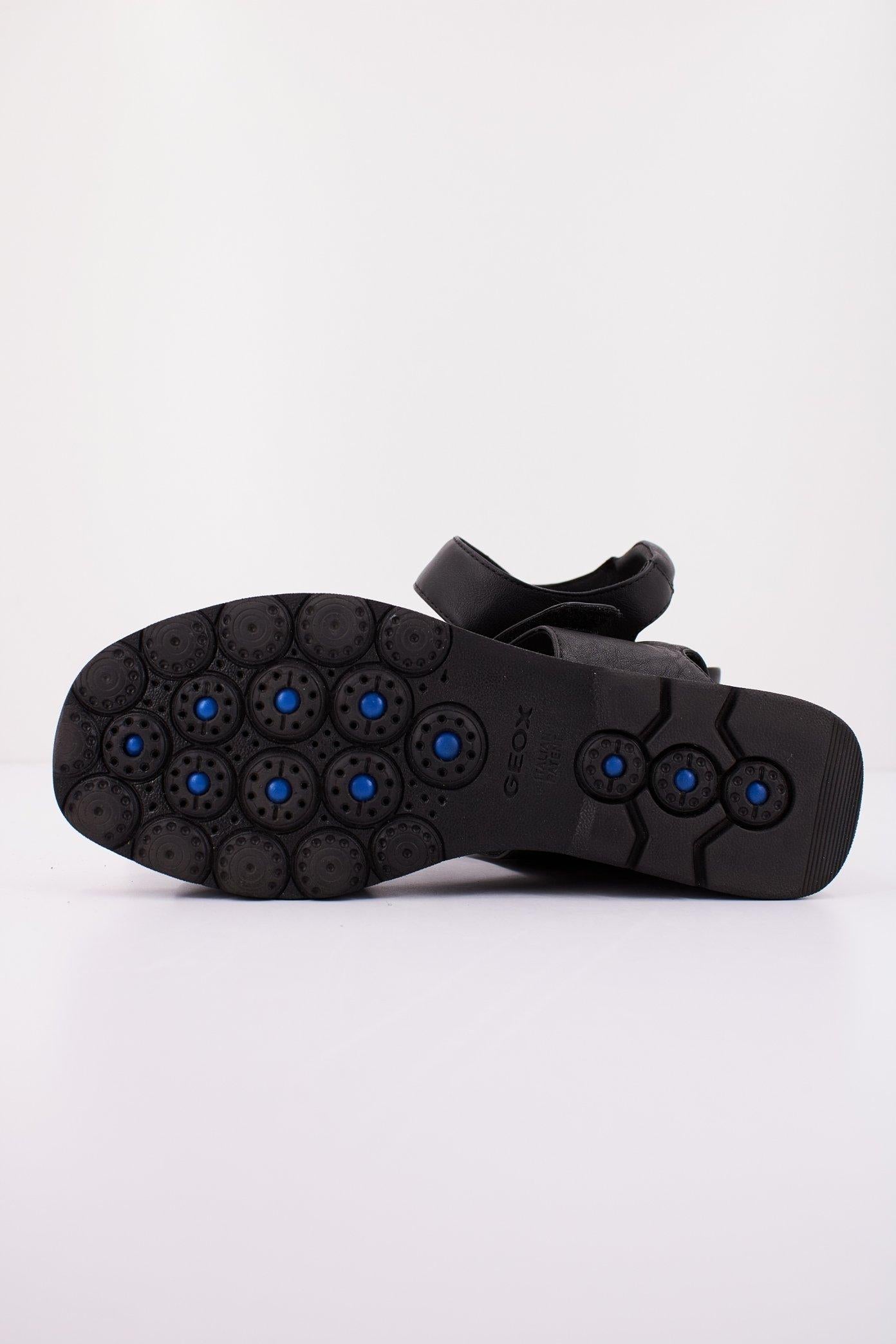 GEOX D SPHERICA EC en color NEGRO  (4)