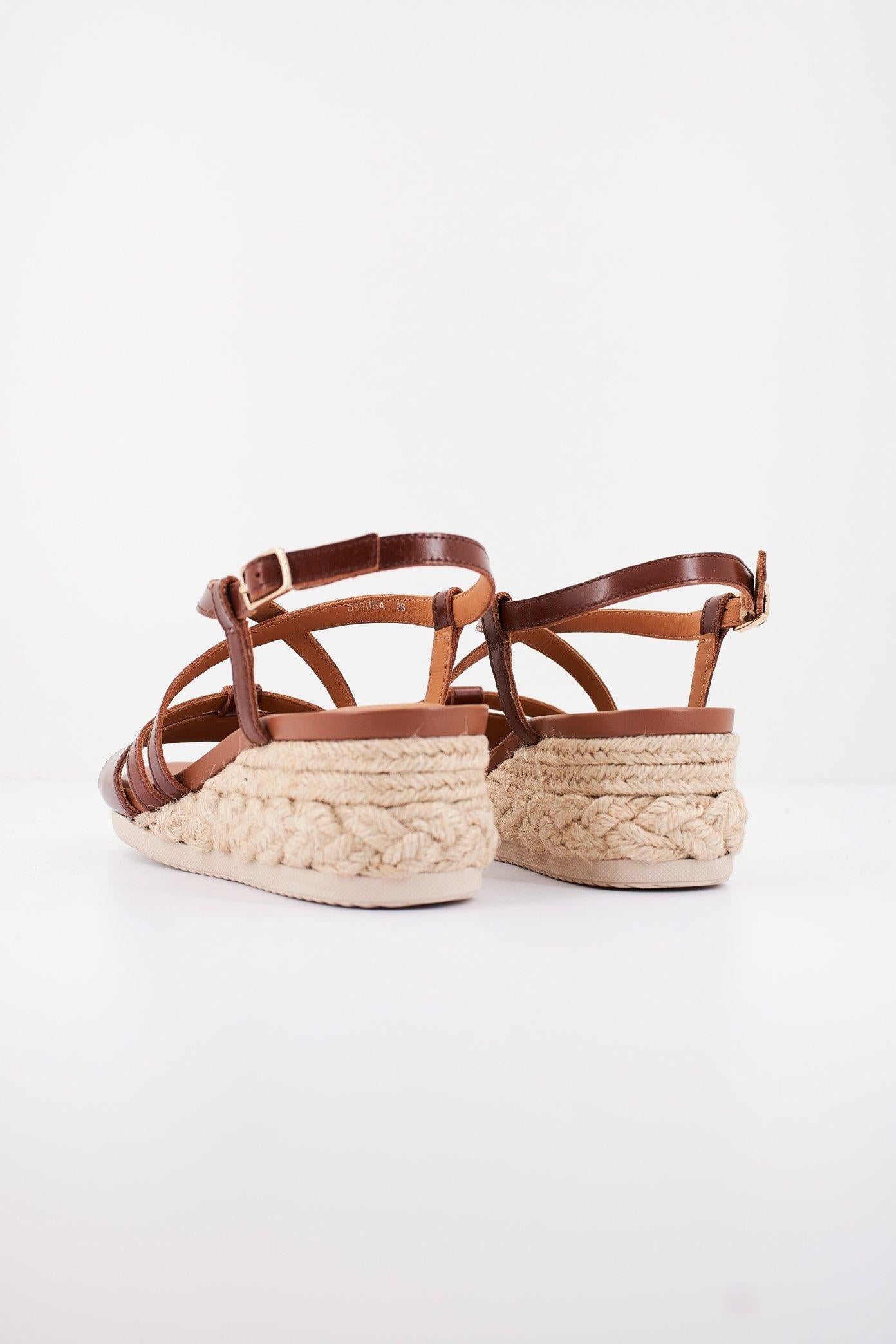 GEOX D ISCHIA CORDA en color MARRON  (3)
