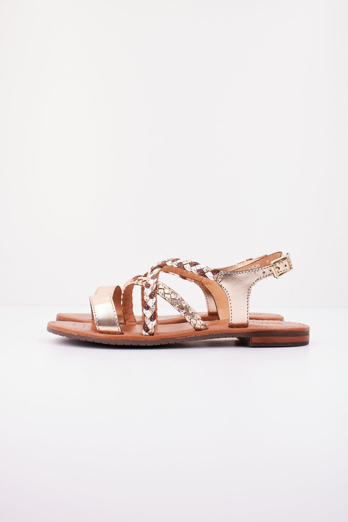GEOX D SOZY S en color ORO  (1)