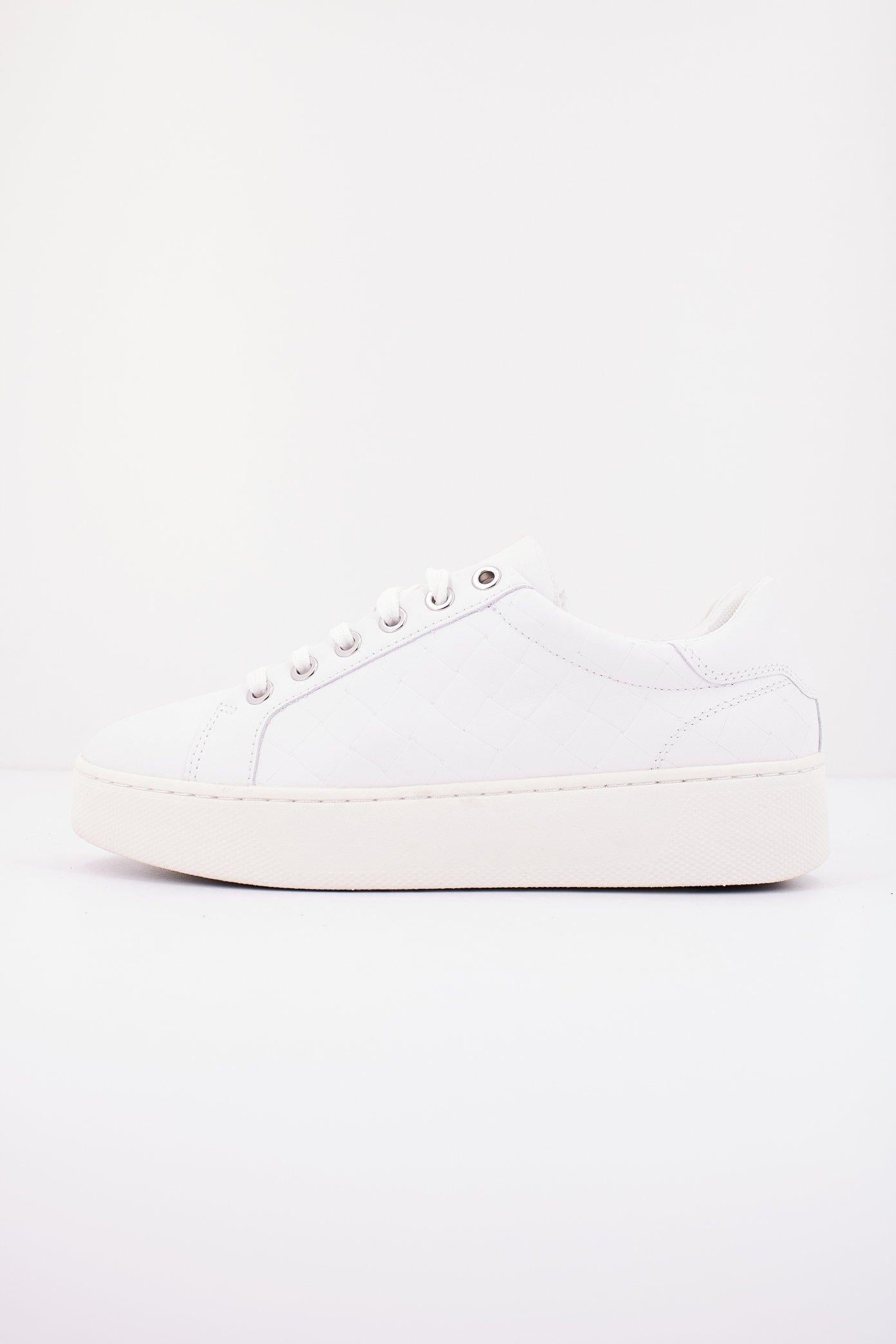 GEOX D SKYELY en color BLANCO  (1)