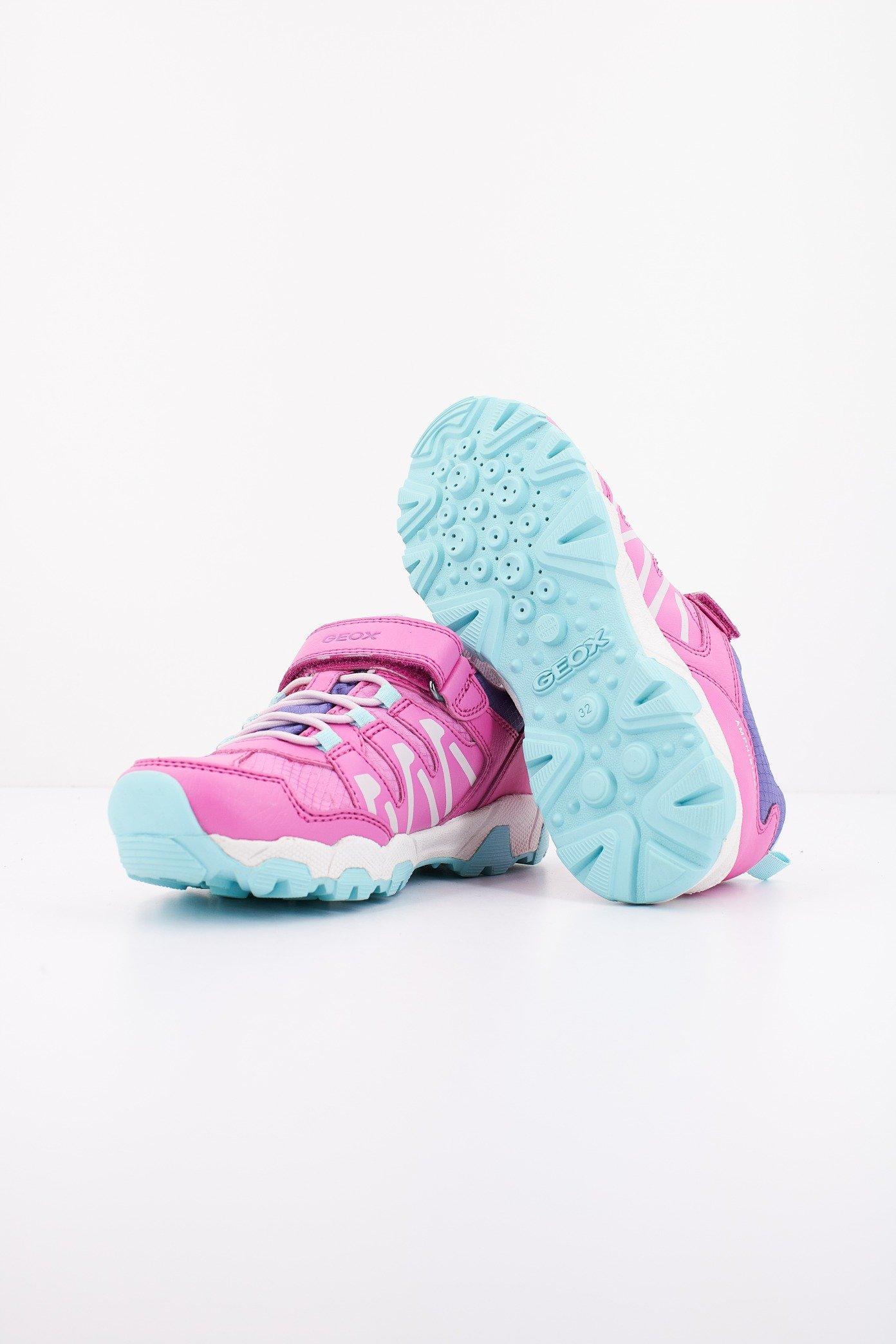 GEOX J MAGNETAR G. B ABX en color ROSA  (4)