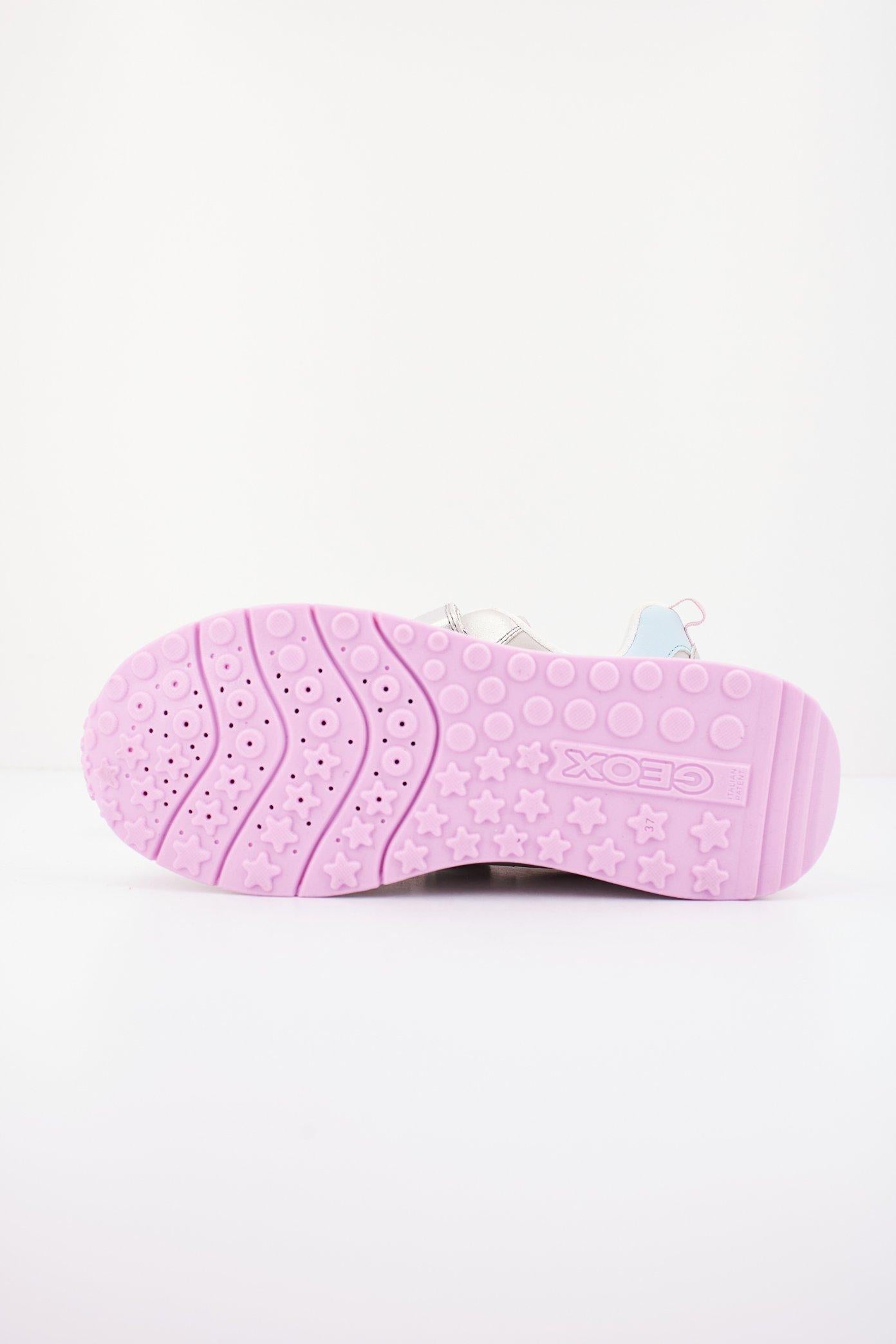 GEOX J FASTICS GIRL en color PLATA  (4)