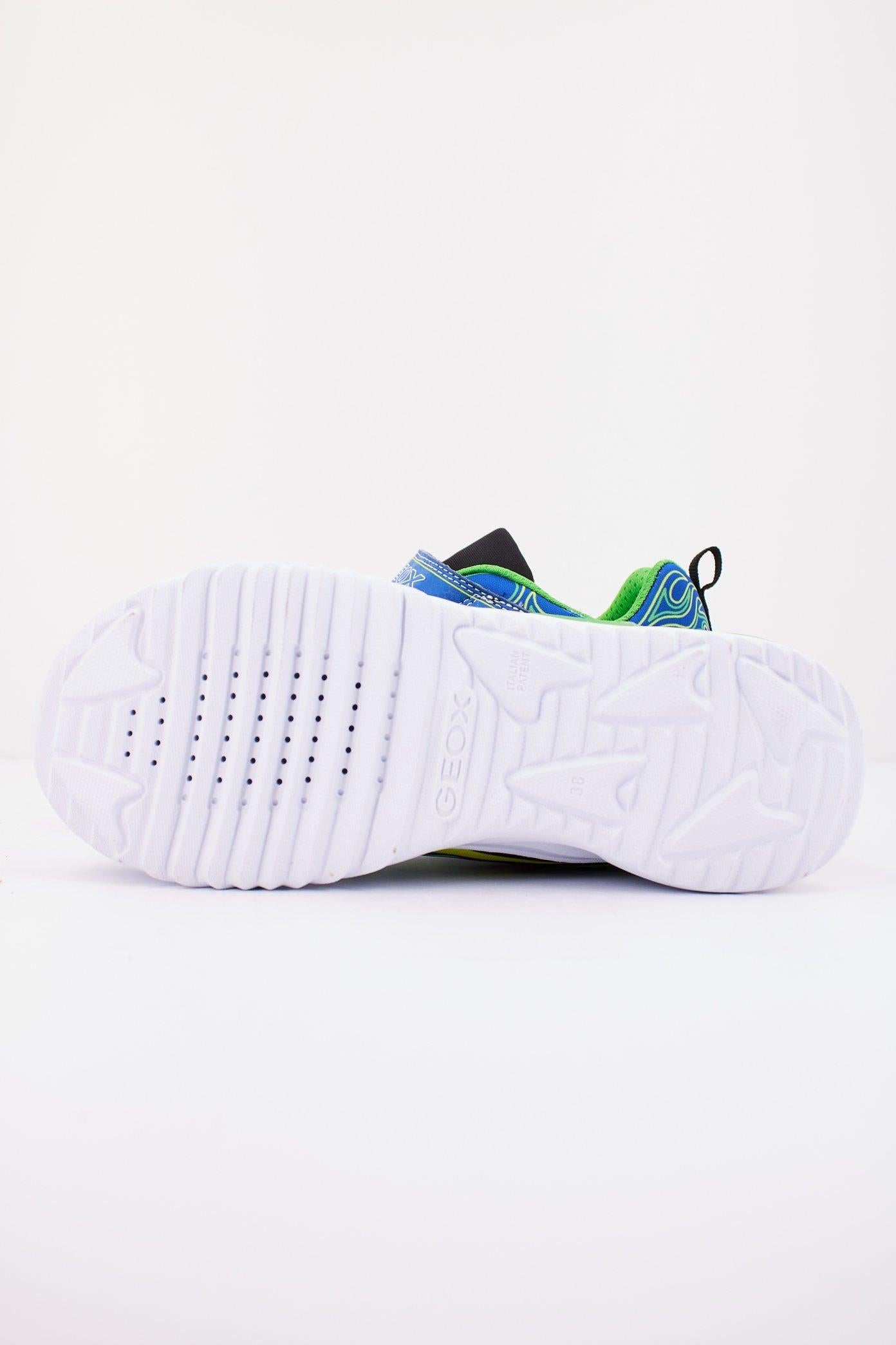 GEOX J ASSISTER BOY en color VERDE  (4)