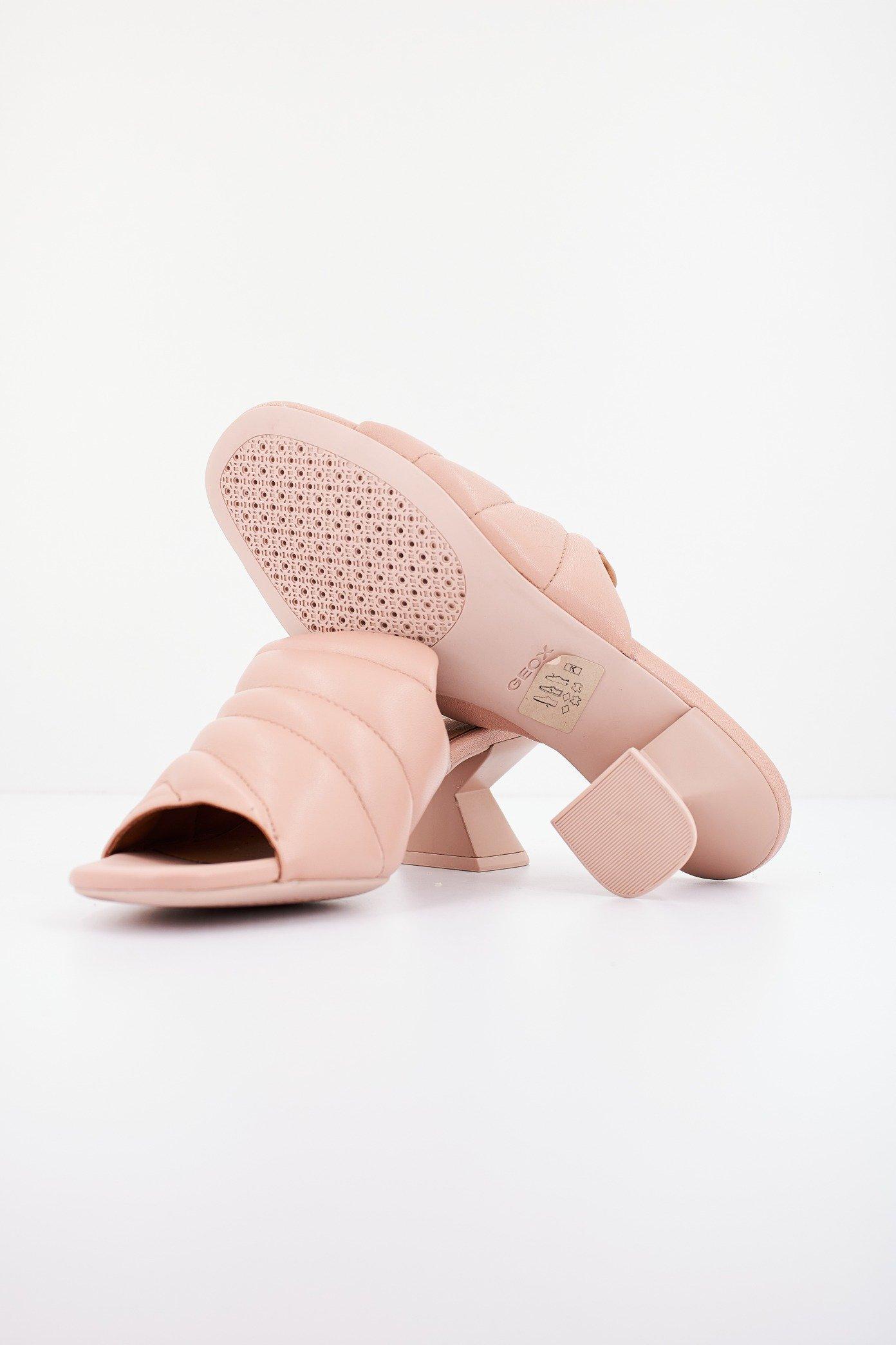 GEOX D SANDAL ONICE en color NUDE  (4)