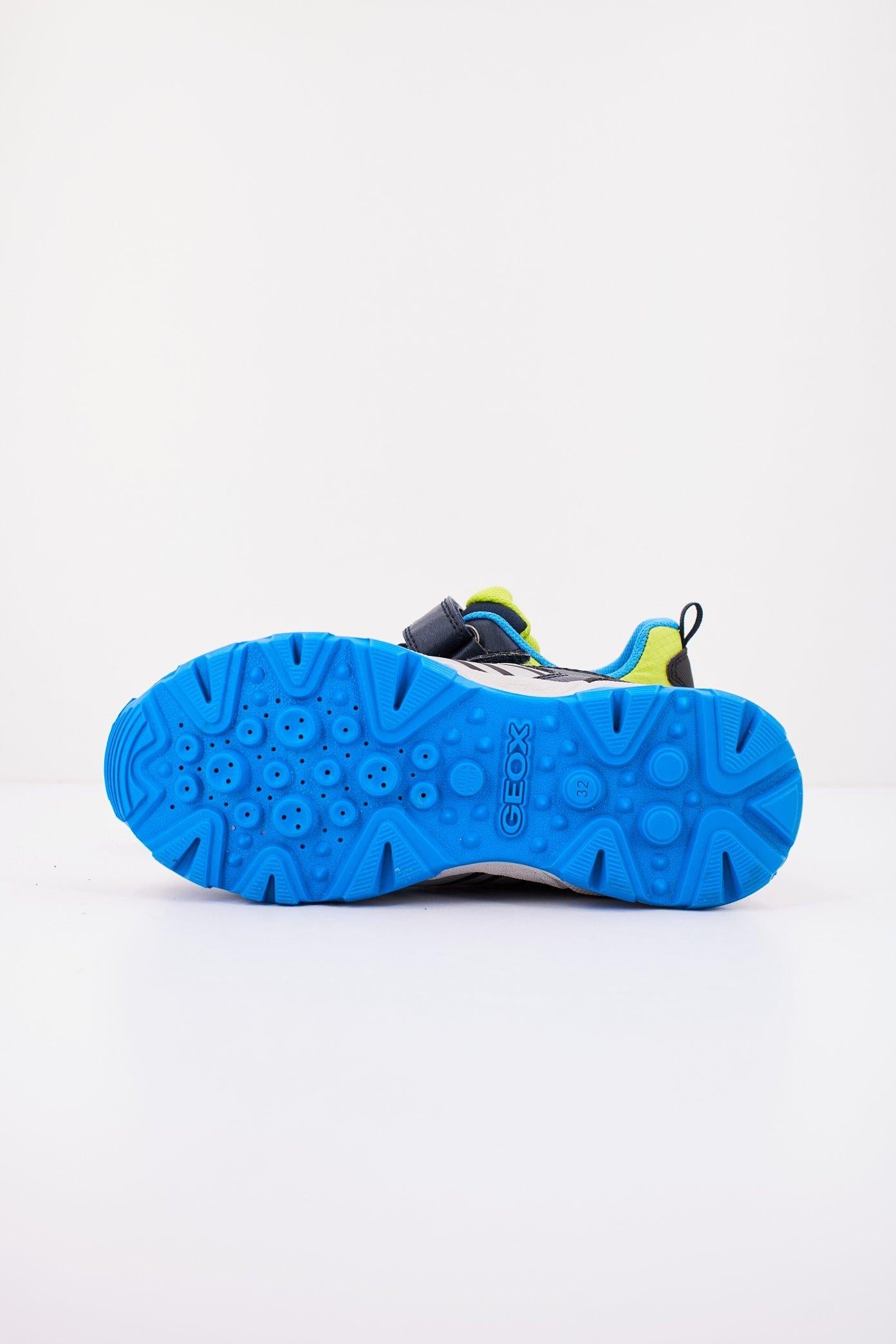 GEOX J MAGNETAR BOY B ABX en color AZUL  (4)